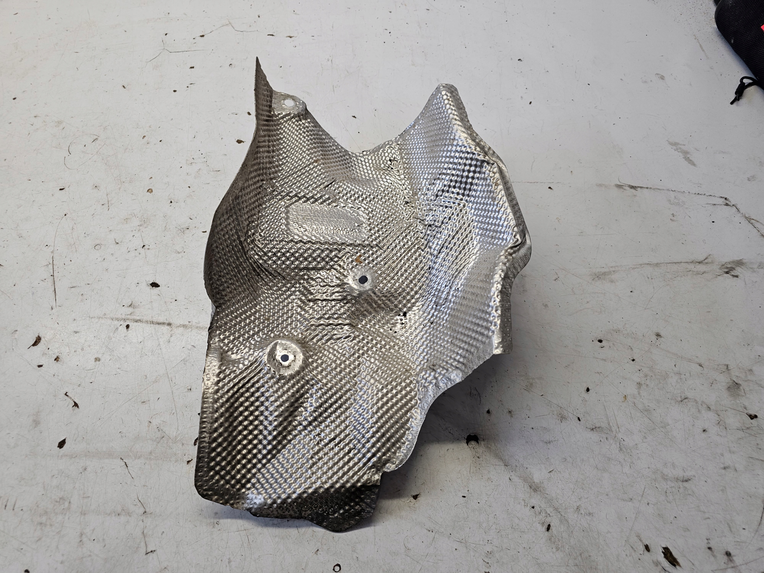 OPEL INSIGNIA B LIFT Blende Abdeckung TERMICZNA 84652143