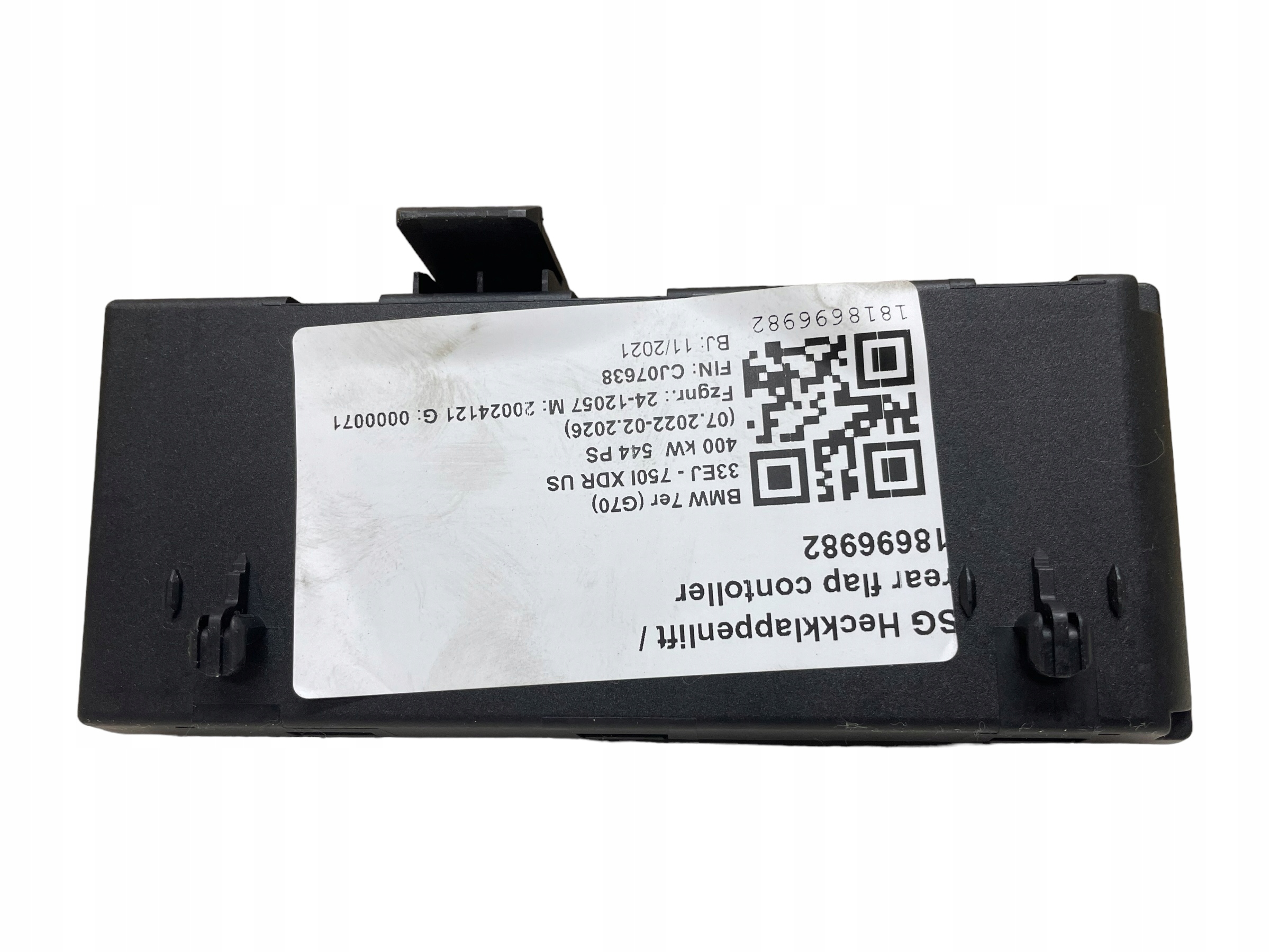 module SILOWNIKA of the rear bonnet boot BMW 7 i7 G70
