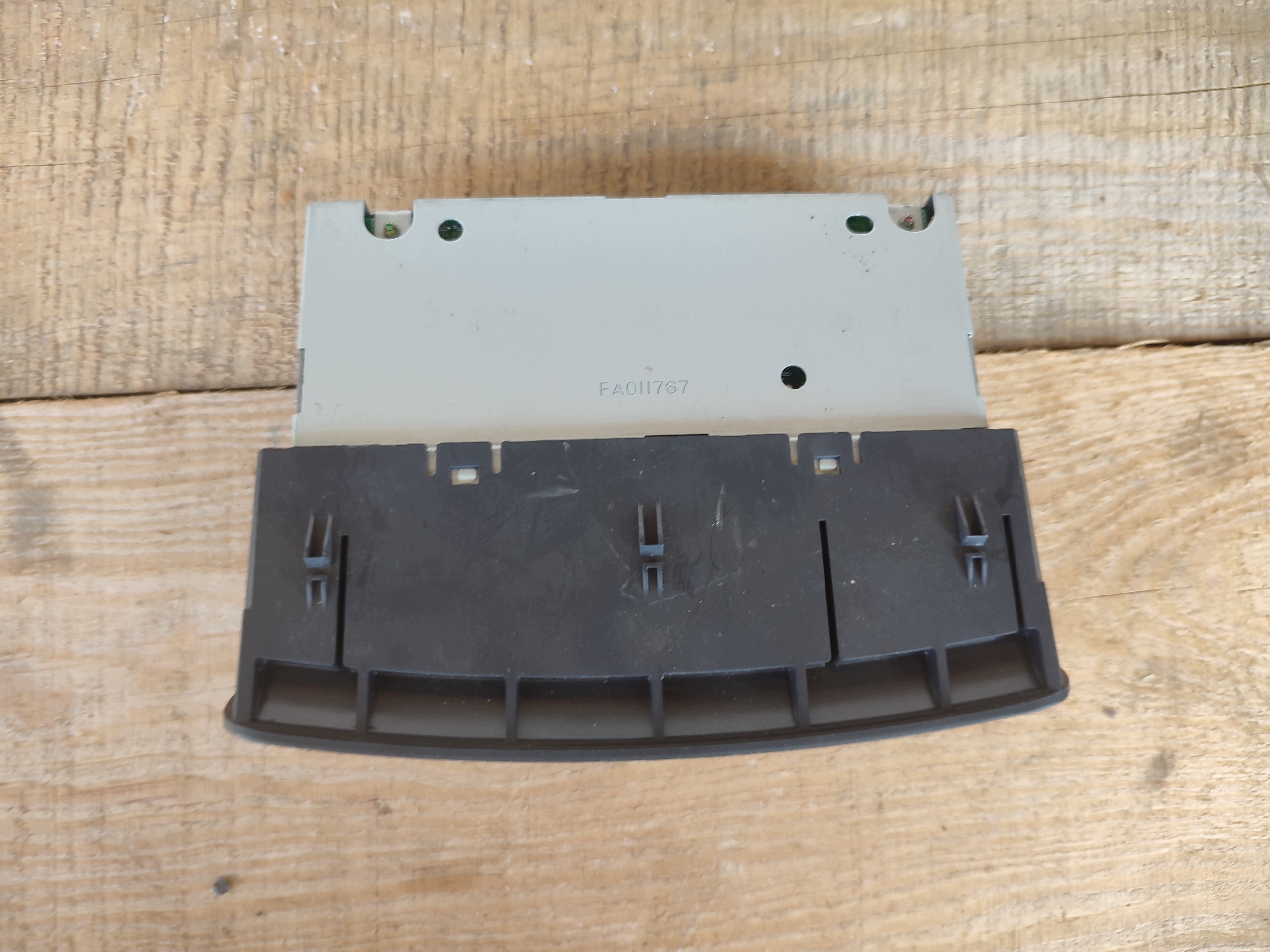 console central radio TOYOTA 86110-52020-B0