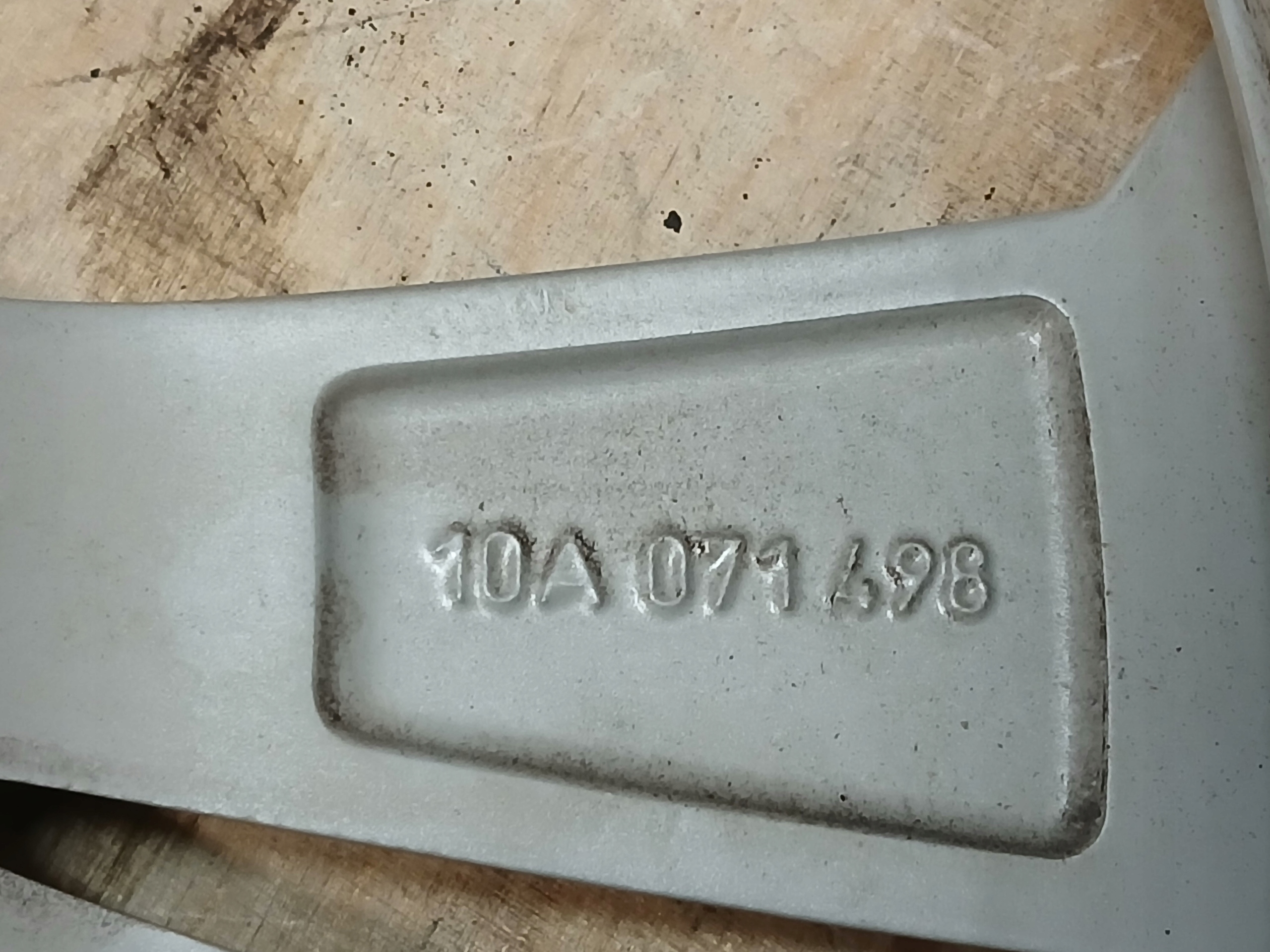 disk hliníkový VW ID3 10A 7,5J 18" ET50 5X112 10A071498