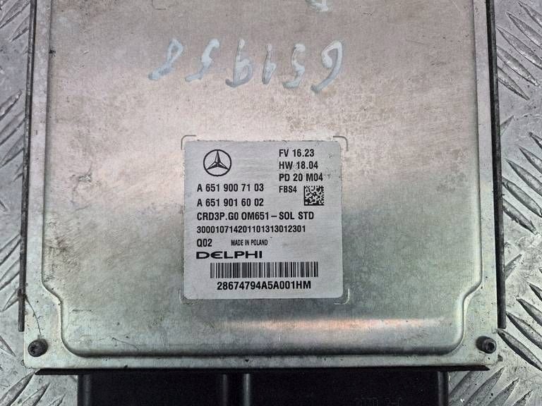 Mercedes Sprinter W907 W910 2.2 CDI control unit of the engine A6519007103