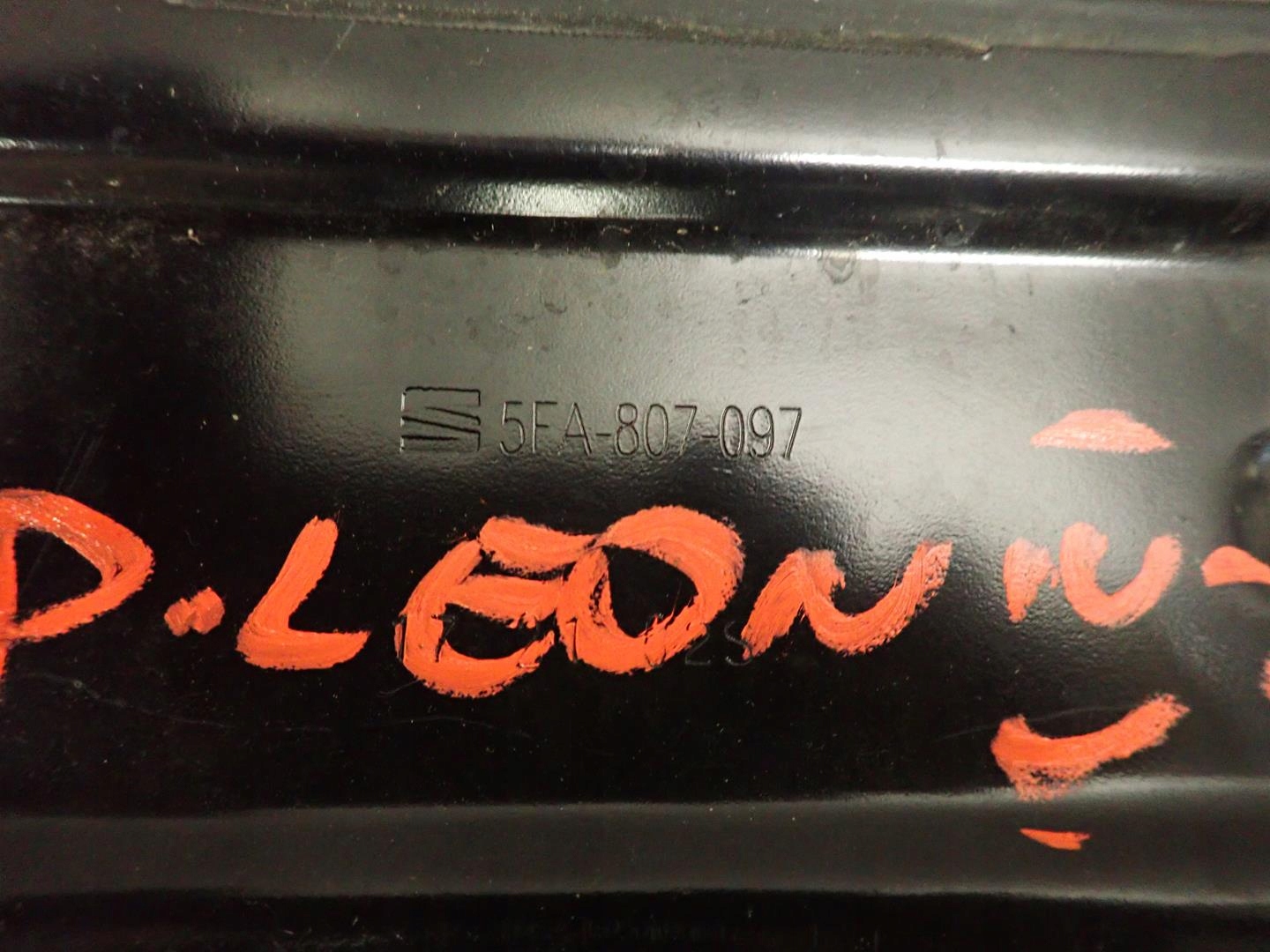 sider below bumper front SEAT LEON IV 2020- 5FA807097