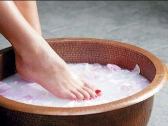 SÓL DO STÓP SÓL EPSOM Z OLEJKIEM JAŁOWCOWYM Działanie relaksacyjna