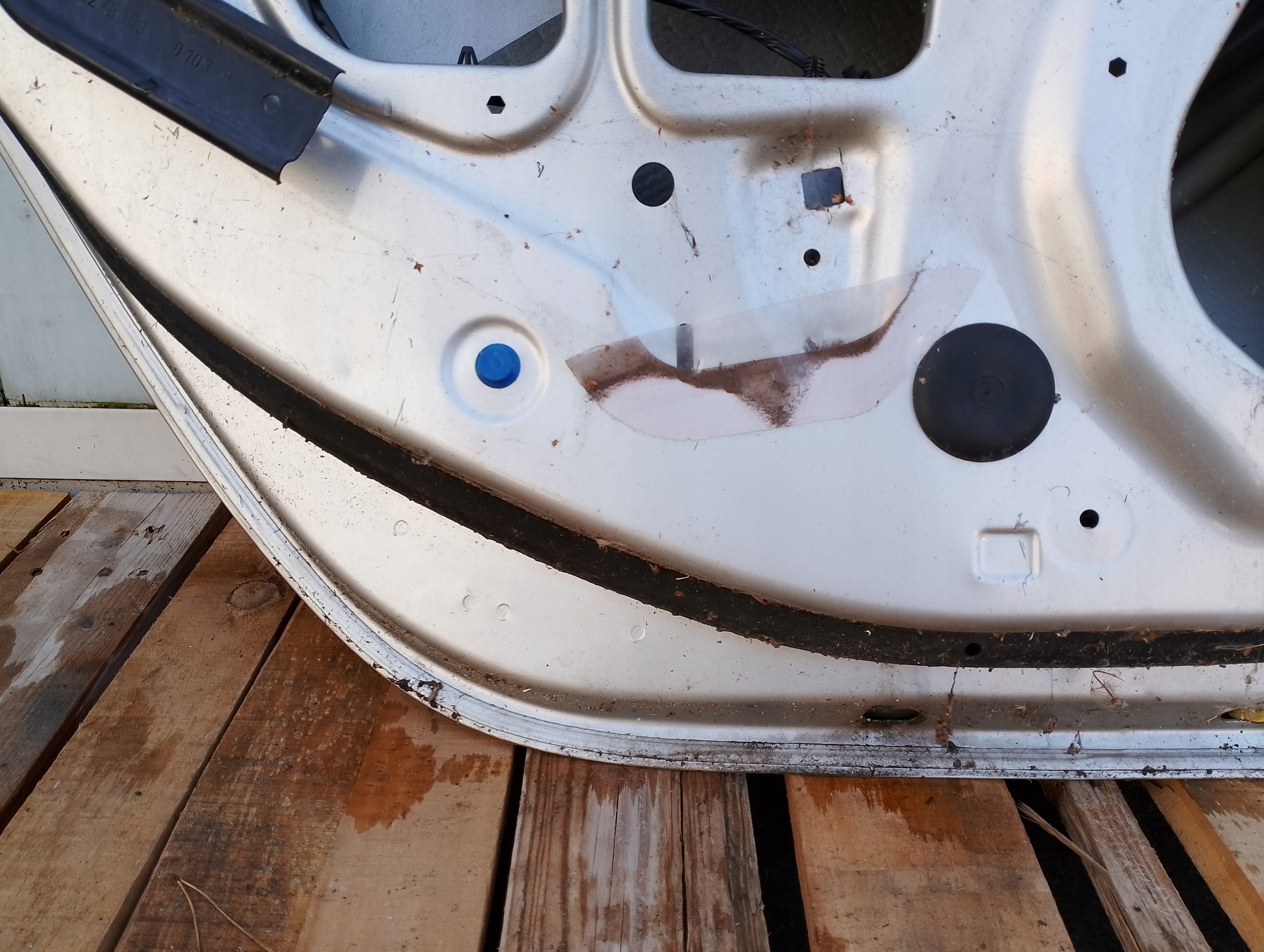 door rear. left left rear part OPEL ASTRA J IV HB
