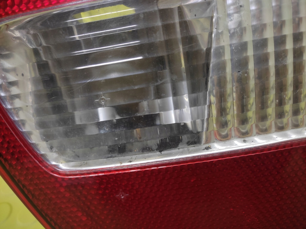 SEAT CORDOBA light right rear part to the bonnet boot