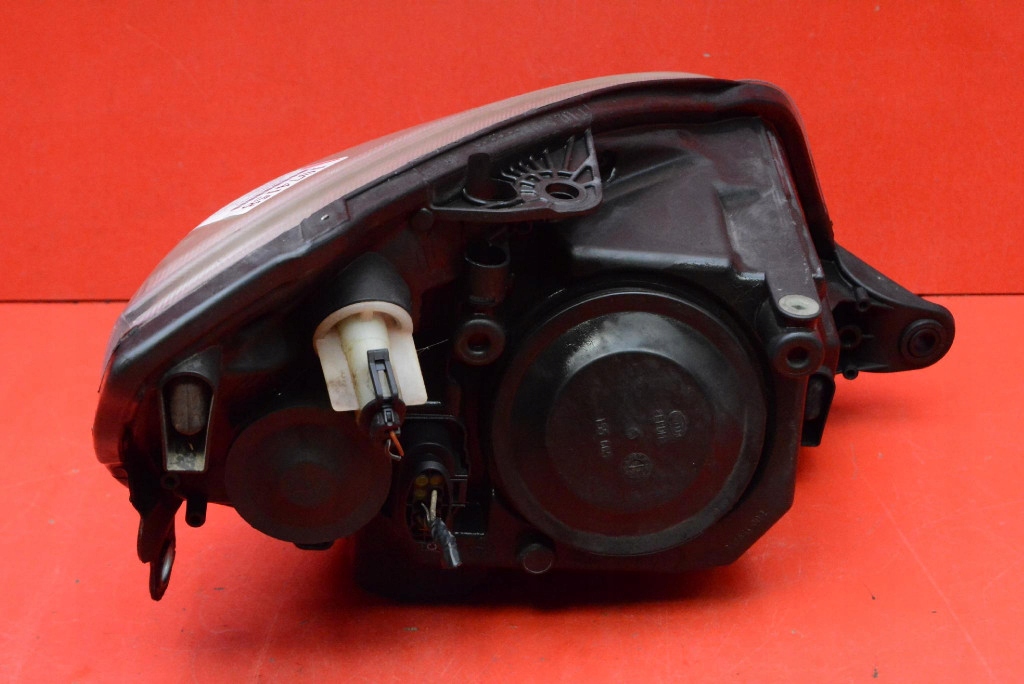 REFLEKTOR left light front EU SKODA FABIA 2 II 07-10