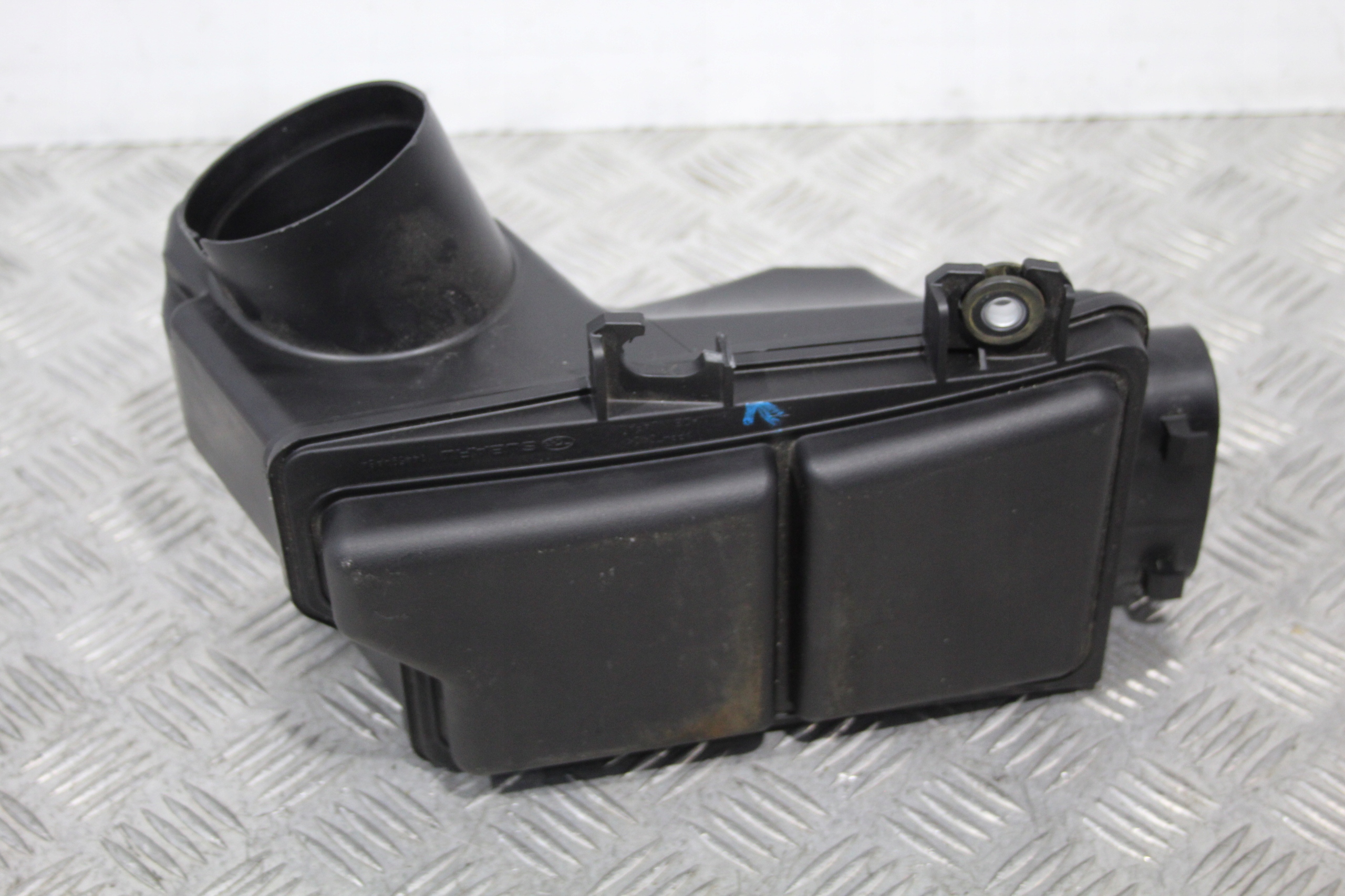 REZONATOR diffuser SUBARU XV LIFT 2,0 HYBRID 2021 14459AA84