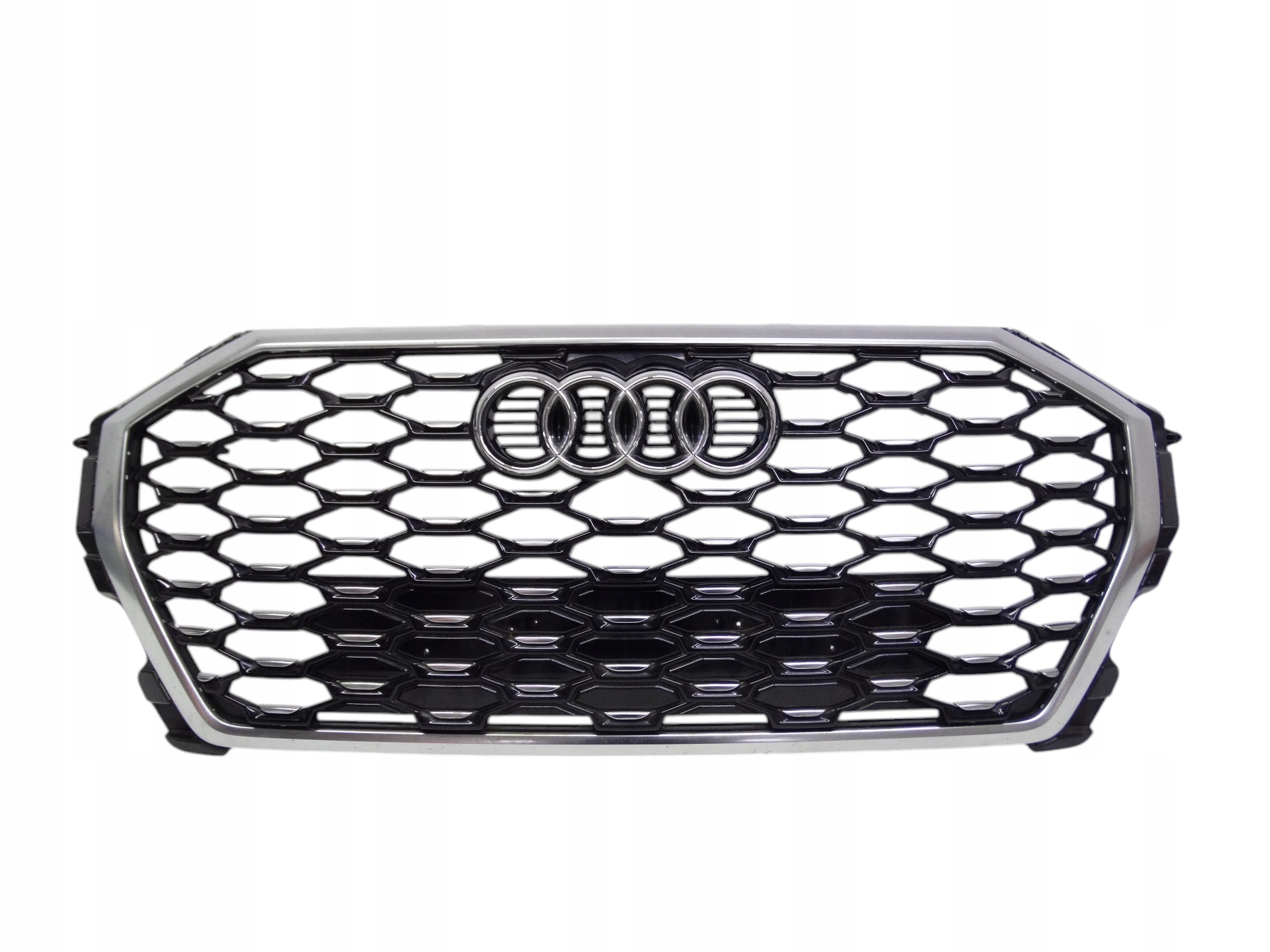 Audi Q3 Kühlergrill FRONTGRILL Kühlergitter 83F853651BJ - Thumbnail 1