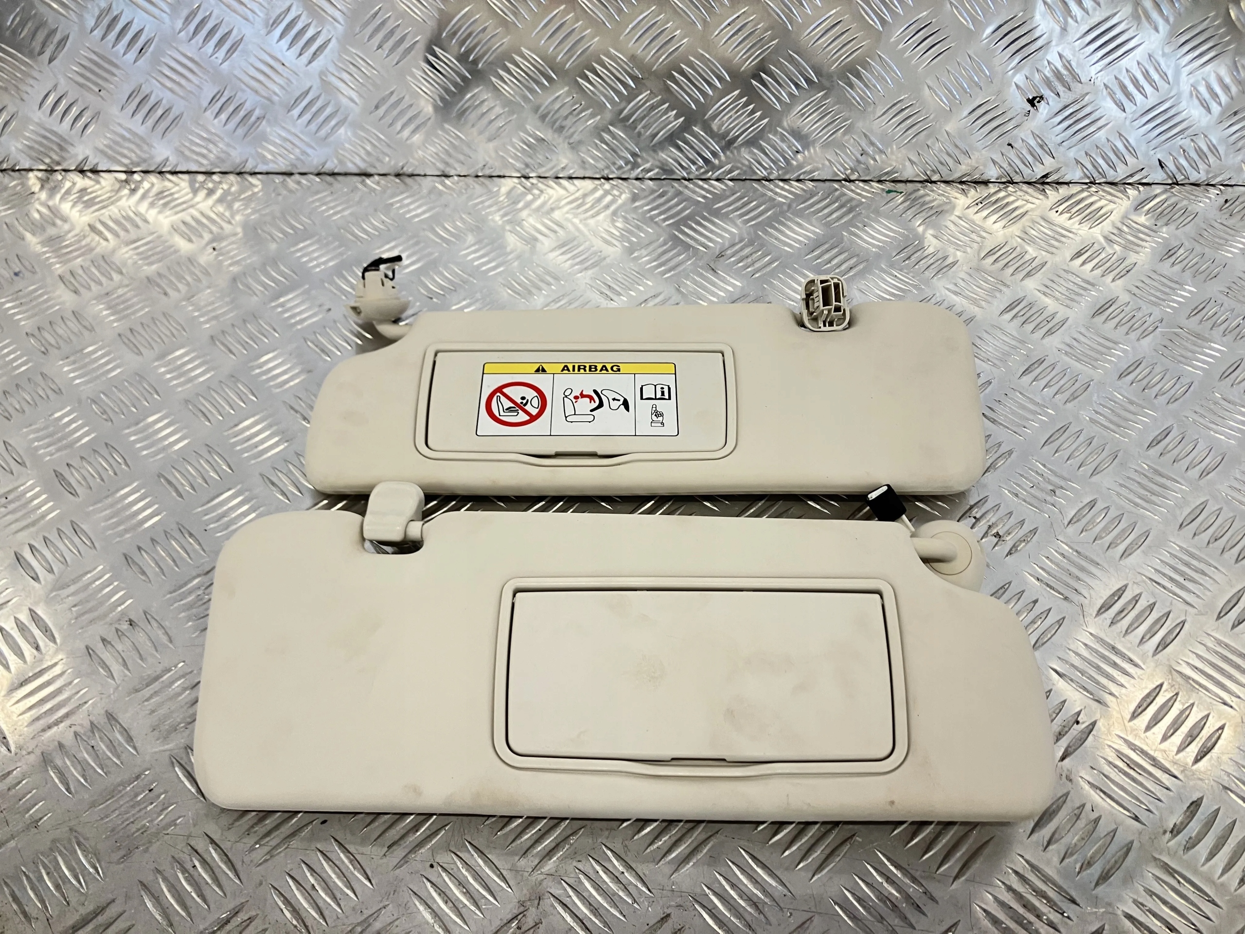 OSŁONA PRZECIWSŁONECZNA LEWA PRAWA HONDA CR-V IV LIFT 2014-