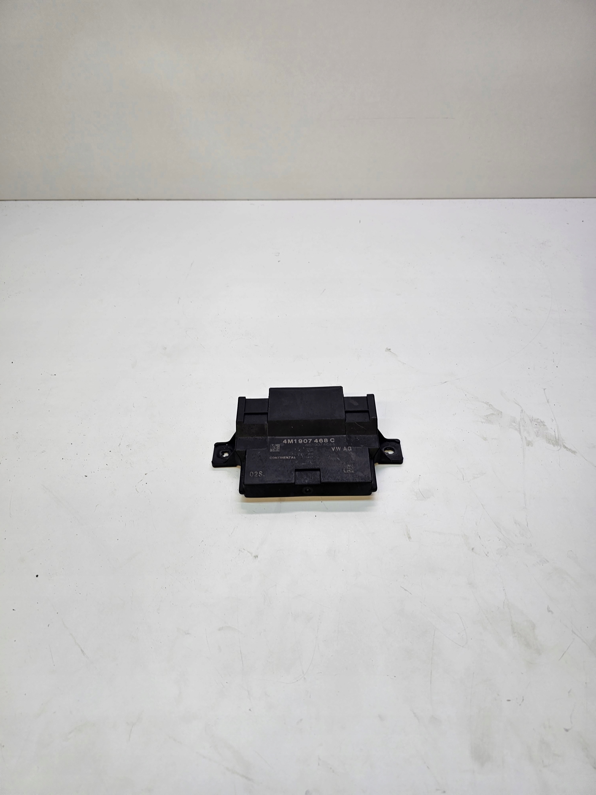 module control unit GATEWAY AUDI A4 A5 Q7 4M1907468C