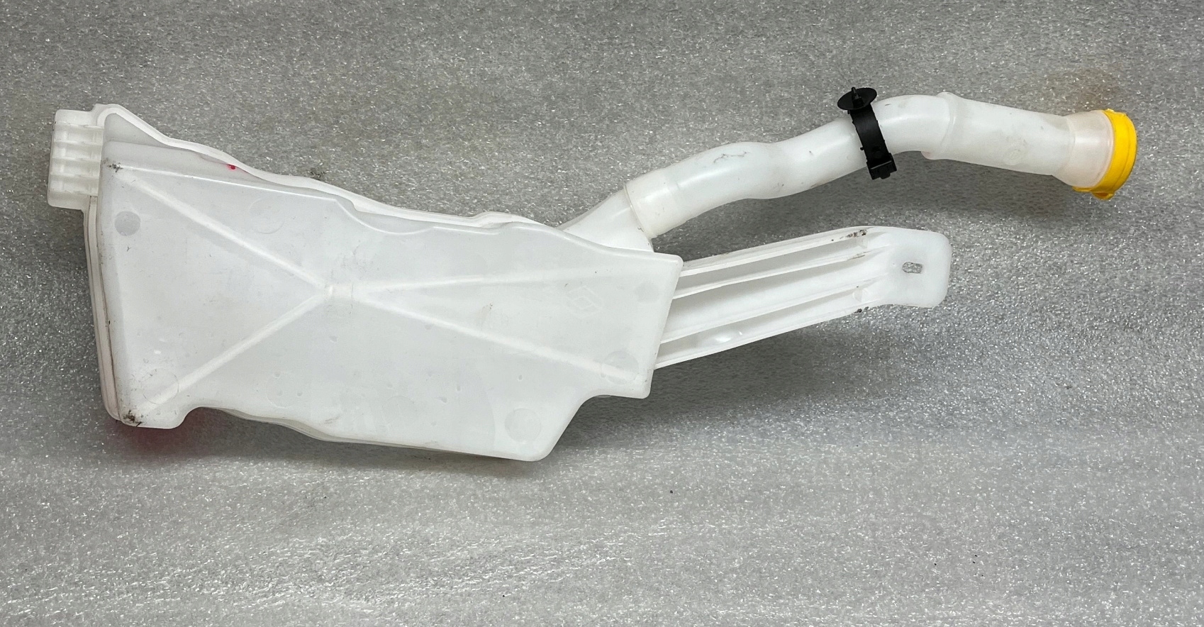 БАК ОМИВАЧА MERCEDES ЦИТАН II89102447r