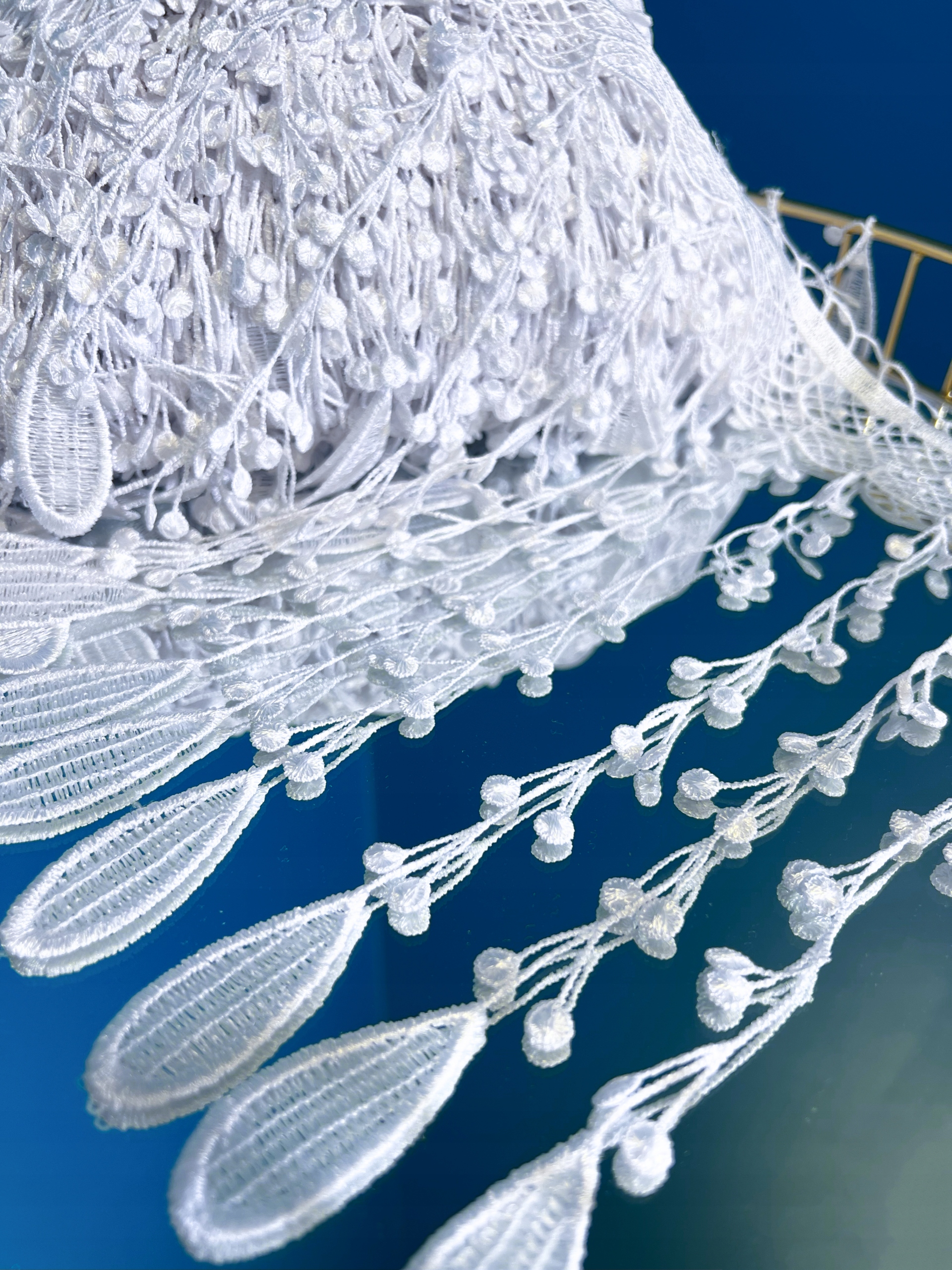 Gipiura biała łezki 30 cm, 0,5 mb długości