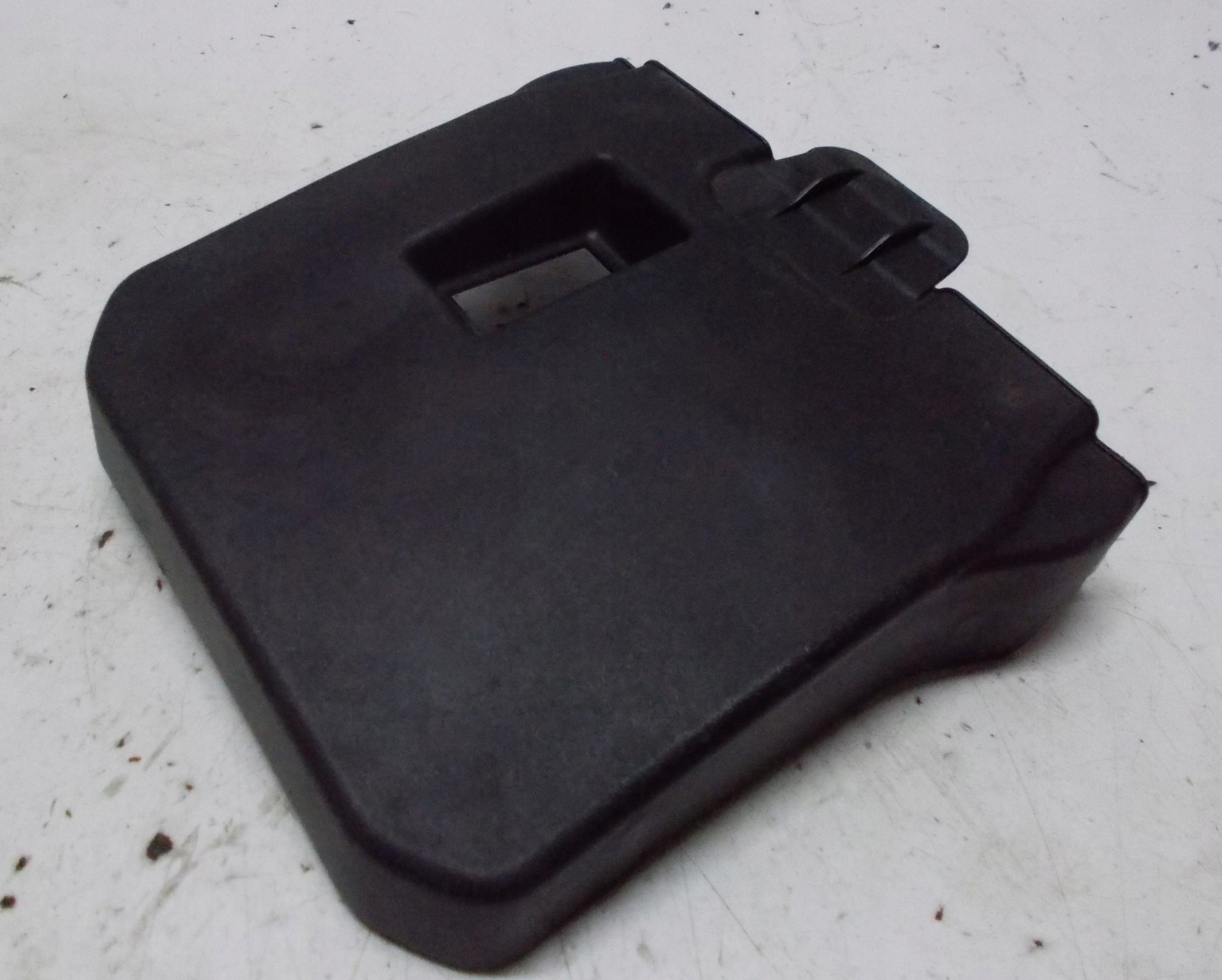 FORD FOCUS MK3 coperchio per batteria AM51-10A659-AB