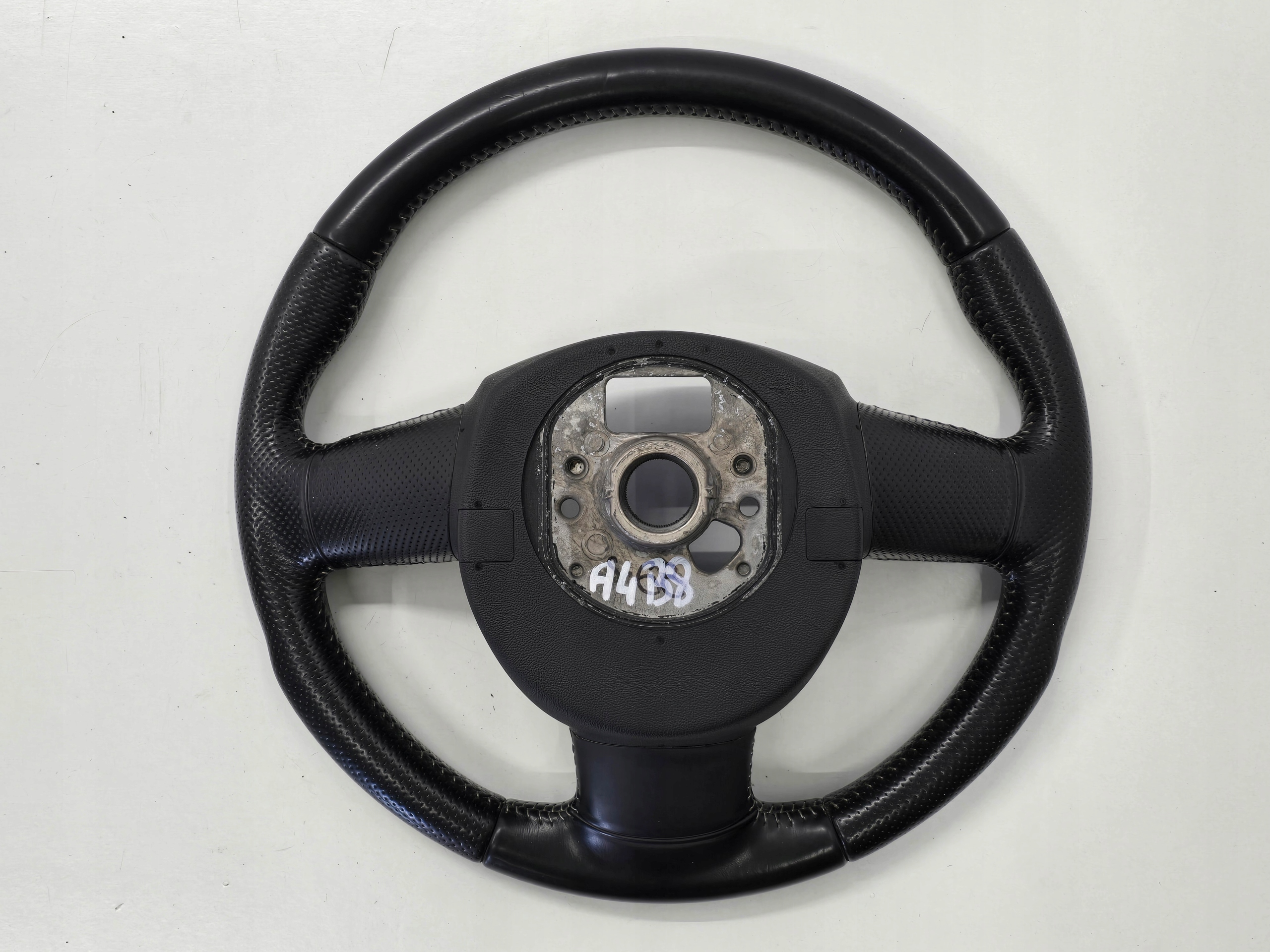 Audi A4 B8 10R руль 8K0419091BB