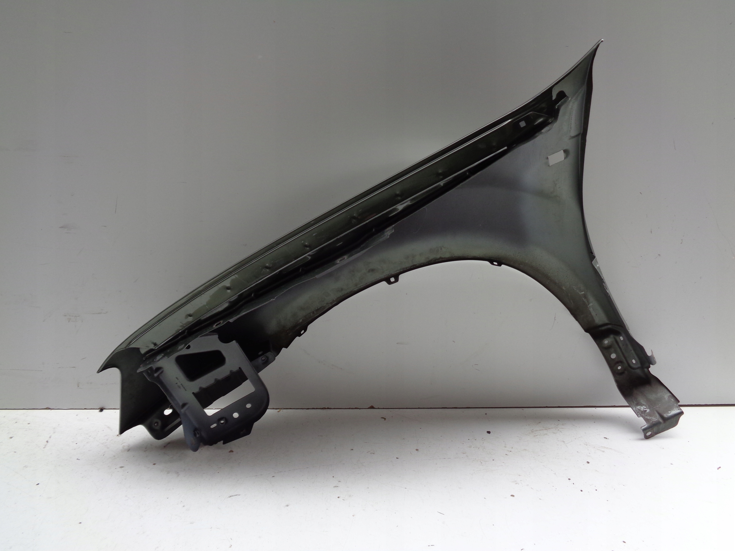 fender right front DACIA DUSTER 10- NR 51787