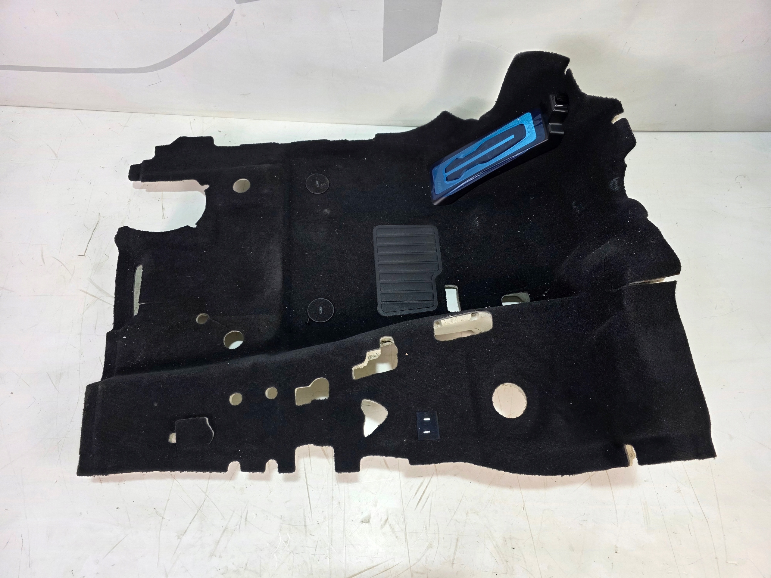 floor mats left front m-packet BMW X6 G06 LCI 8069273