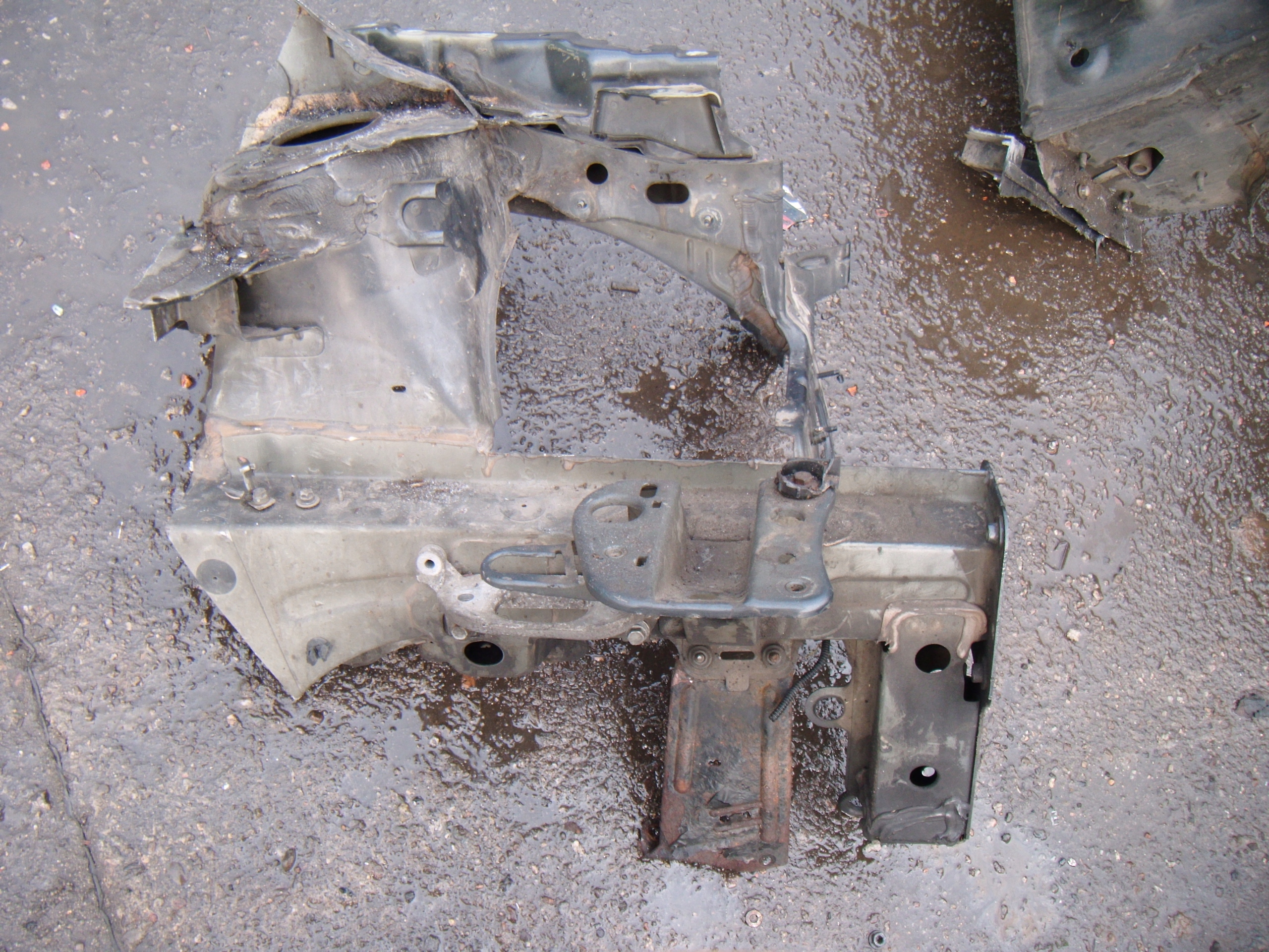 RENAULT SCENIC 2 II 03-09 PODŁUŻNICA RAMA FARTUCH ĆWIARTKA - LEWA PRZEDNIA