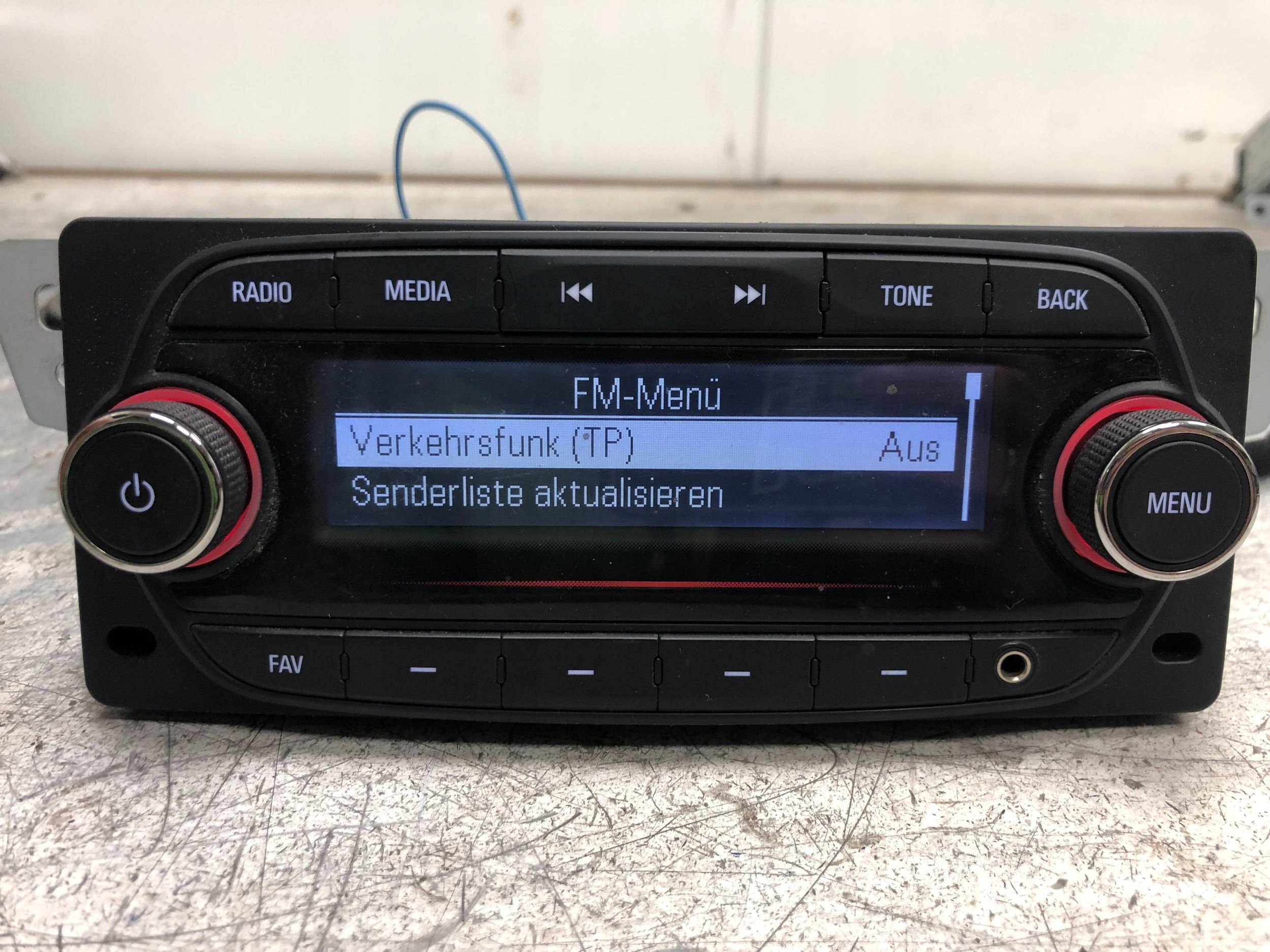 OPEL KARL ORYGINALNE RADIO 42451287