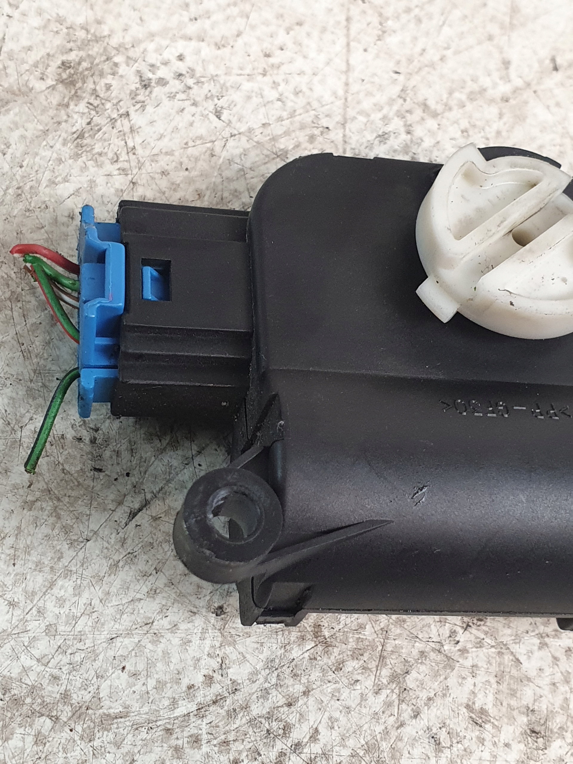 Moteur Bloc de chauffage complet Régulateur 0132801358 BOSCH AUDI A6 C6 Berline 05r.