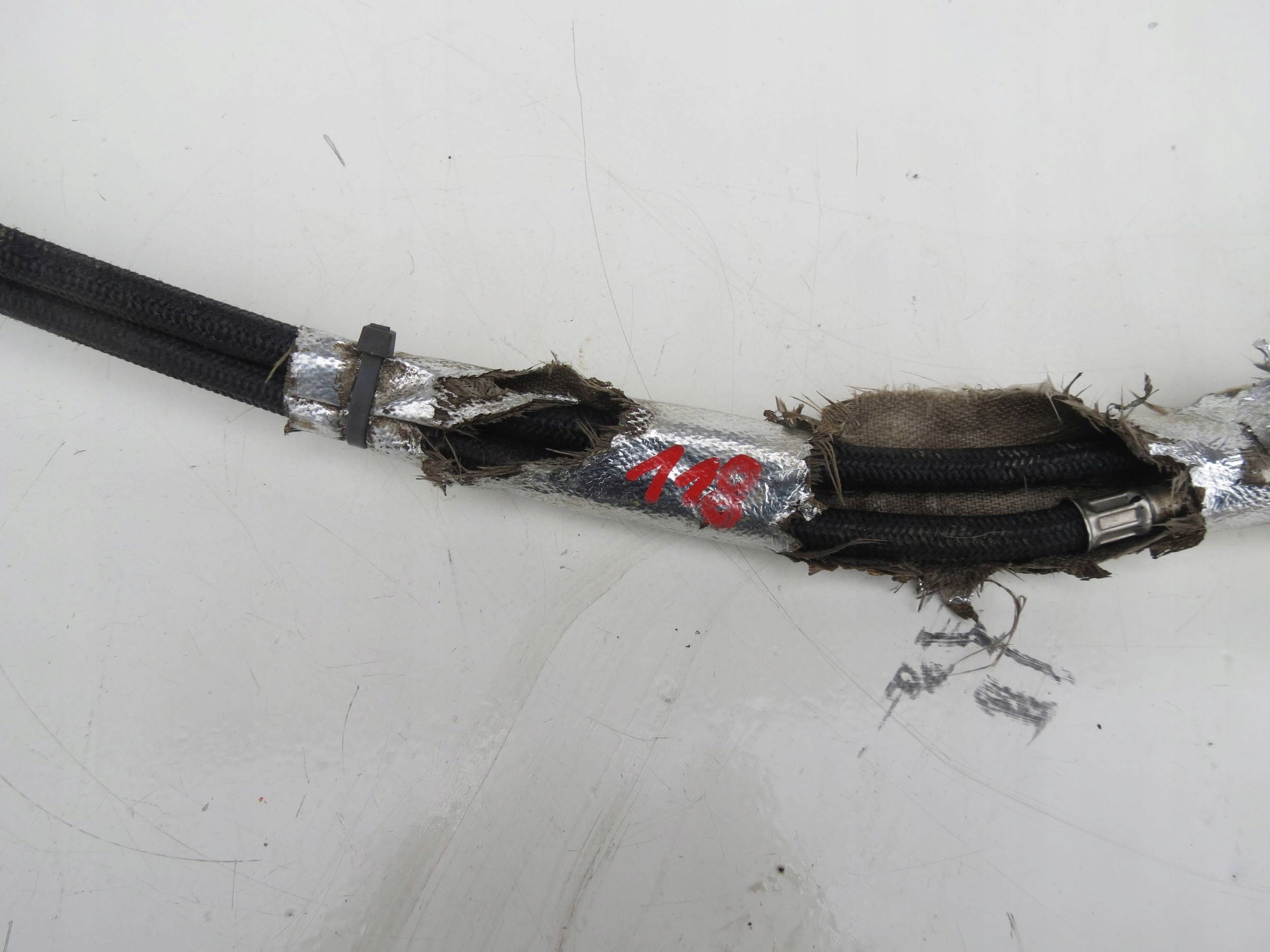 fuel hose VOLVO XC90 4.4 V8