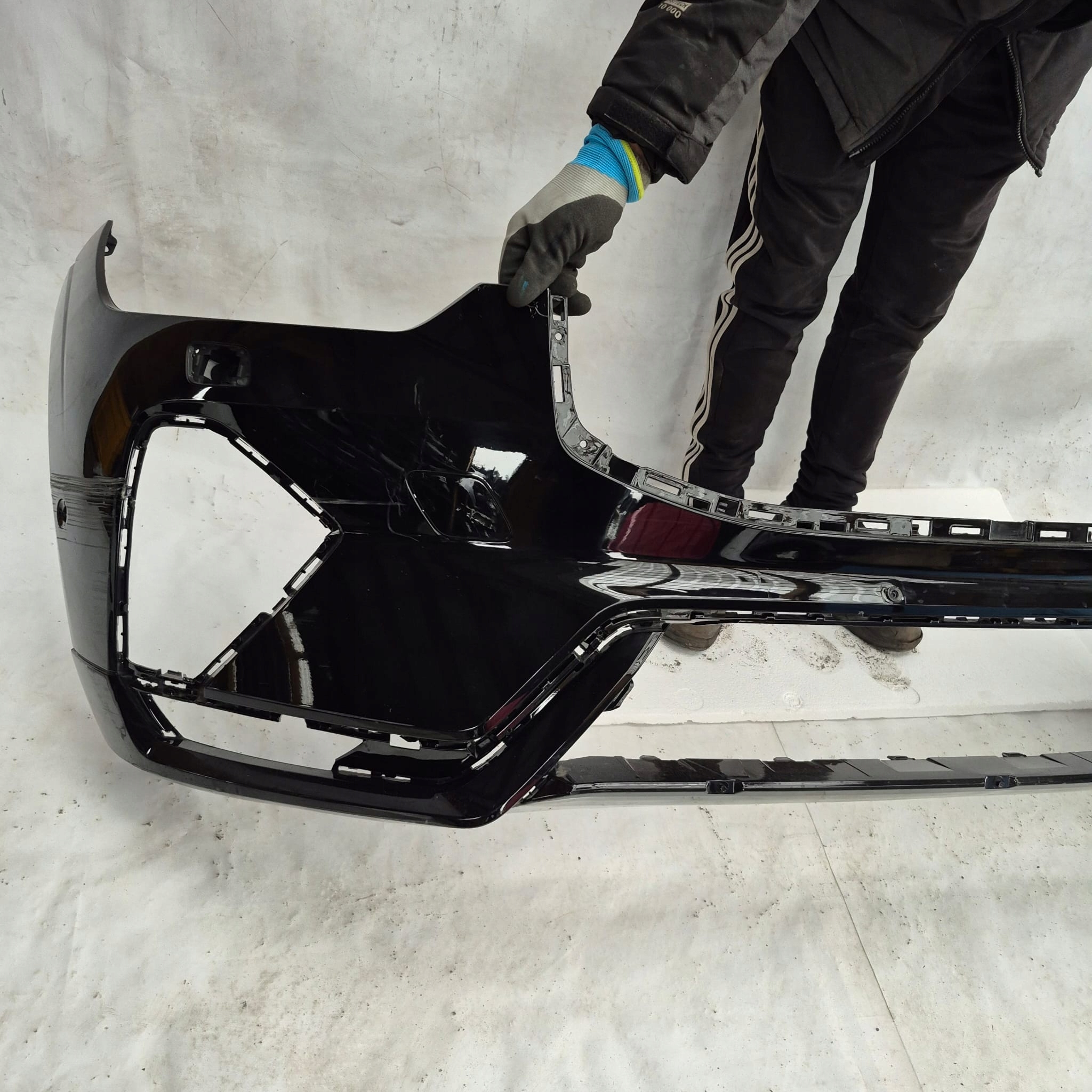VOLVO XC60 II 2 R-design LIFT 21-> bumper front front washer PDC