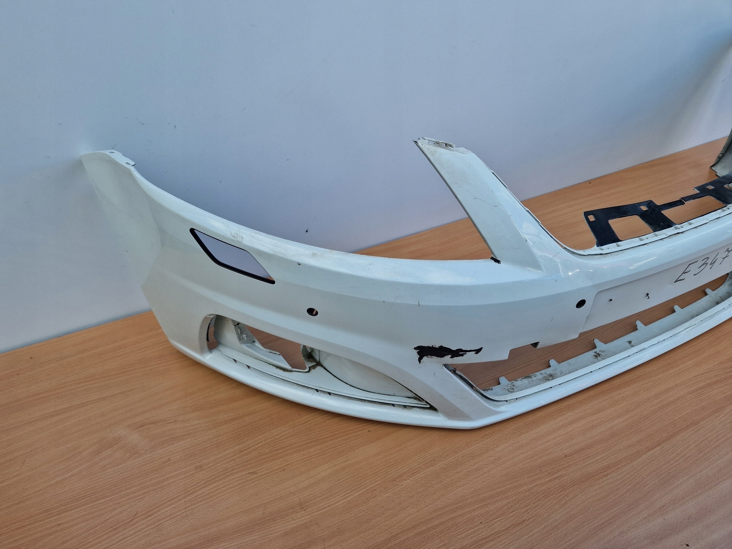 SEAT ALHAMBRA II bumper front 7N5 washers and PDC