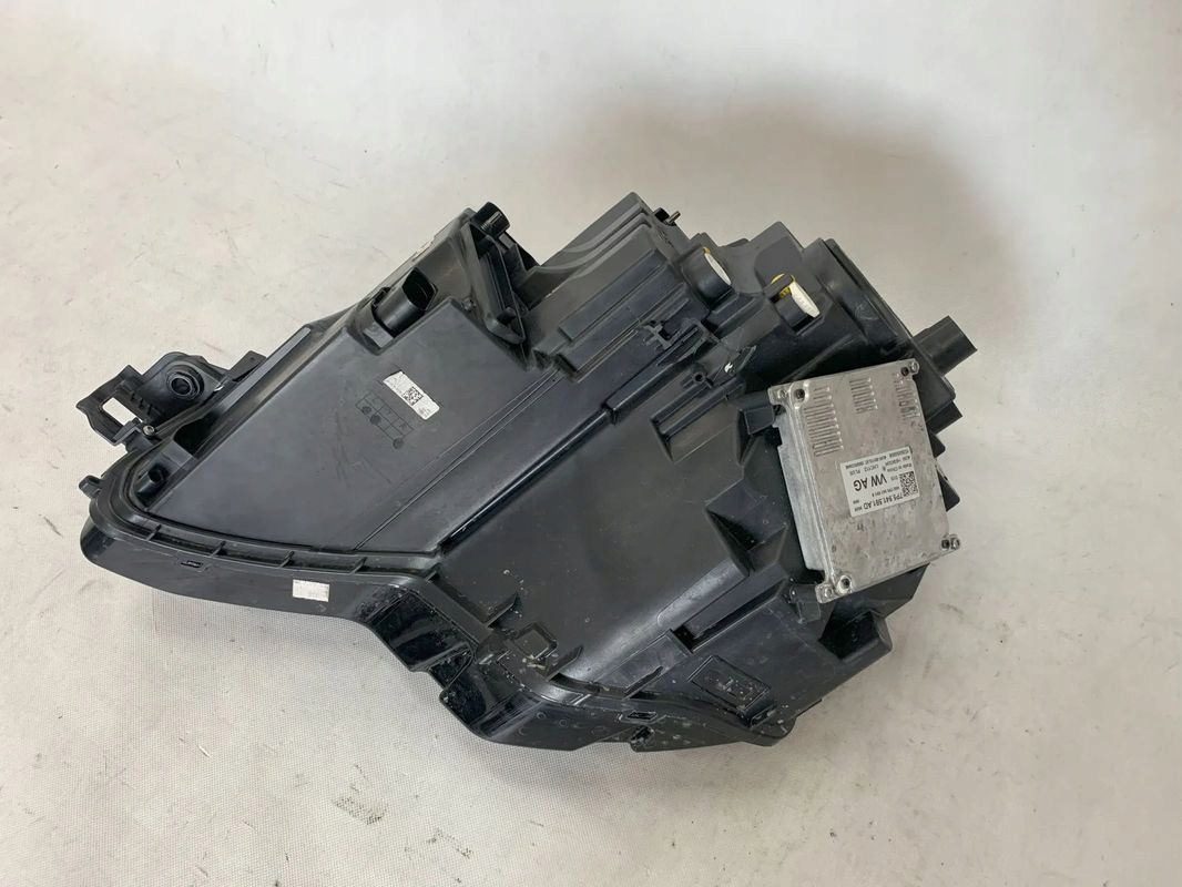 Skoda Karoq 17-21r Reflektor right light right 17-21r