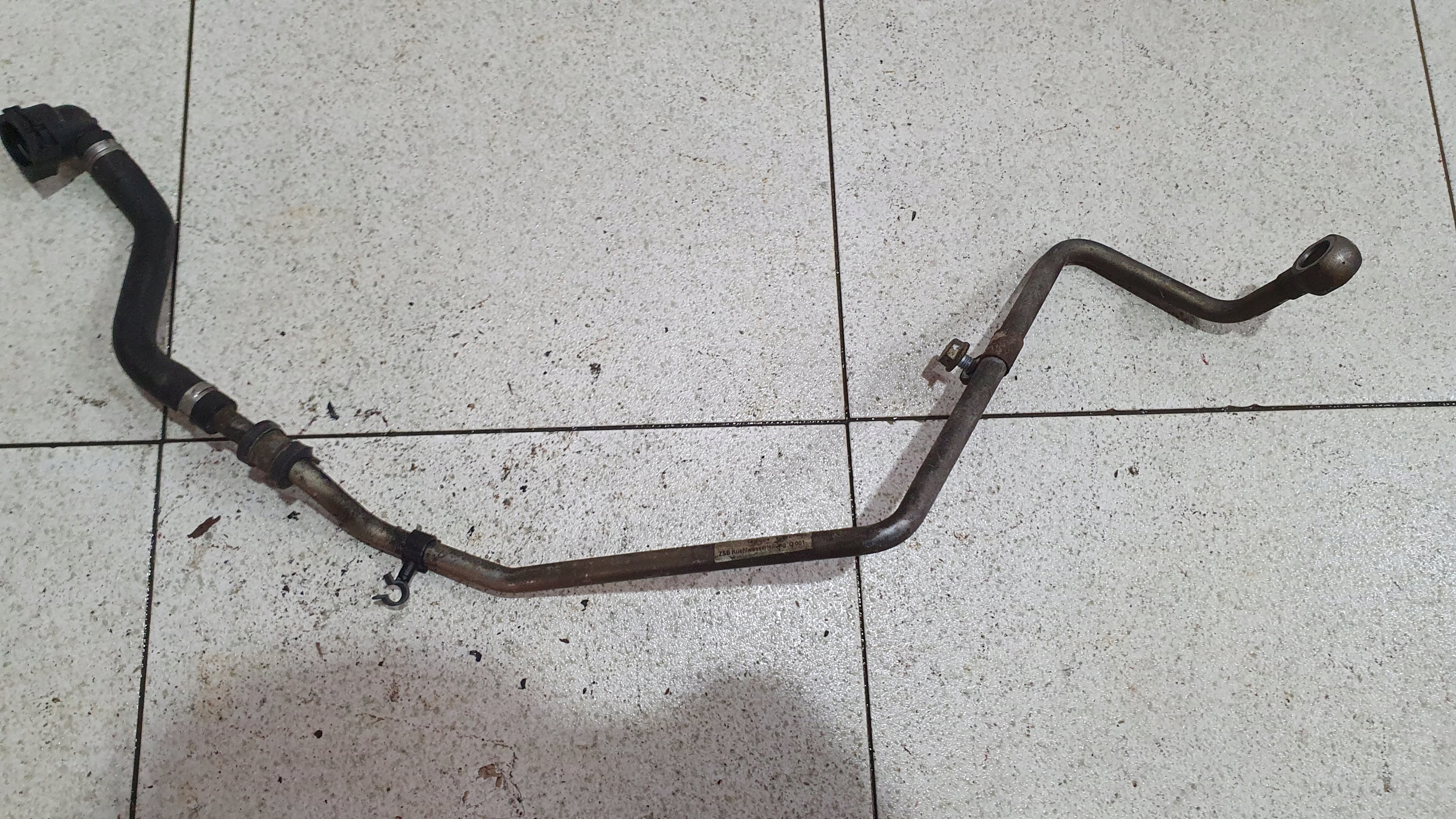 4712009652 - Трубка радиатора Mercedes Actros MP 4