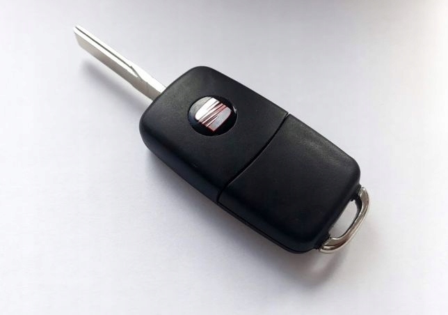 

1SZT Logo Aluminium 14mm Seat Na Kluczyk Pilot