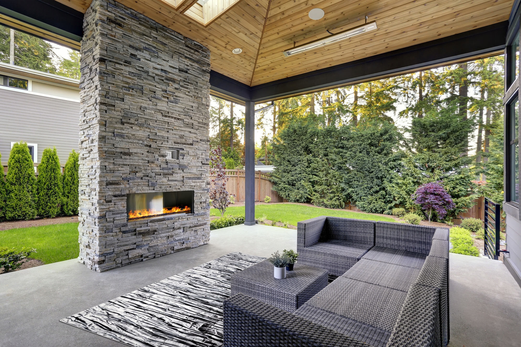 DYWAN ZEWNĘTRZNY NA TARAS 200x300 BALKON DO OGRODU GREY ROCK Długość 300 cm