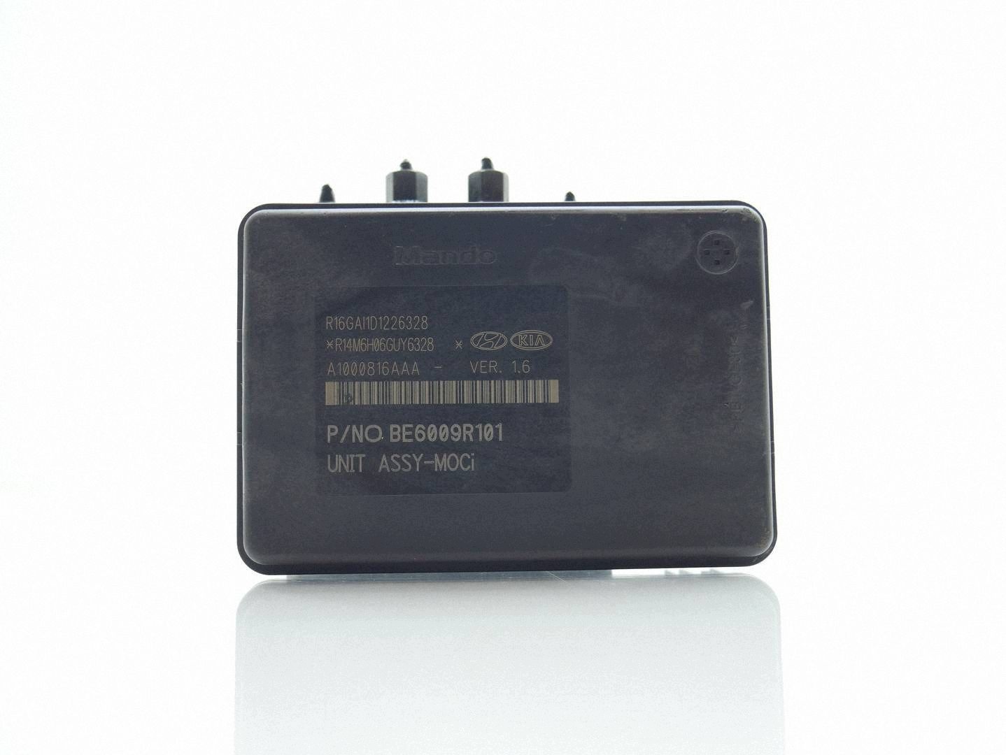 brake booster module ABS HYUNDAI TUCSON III 1.7 CRDI 58920-D7910