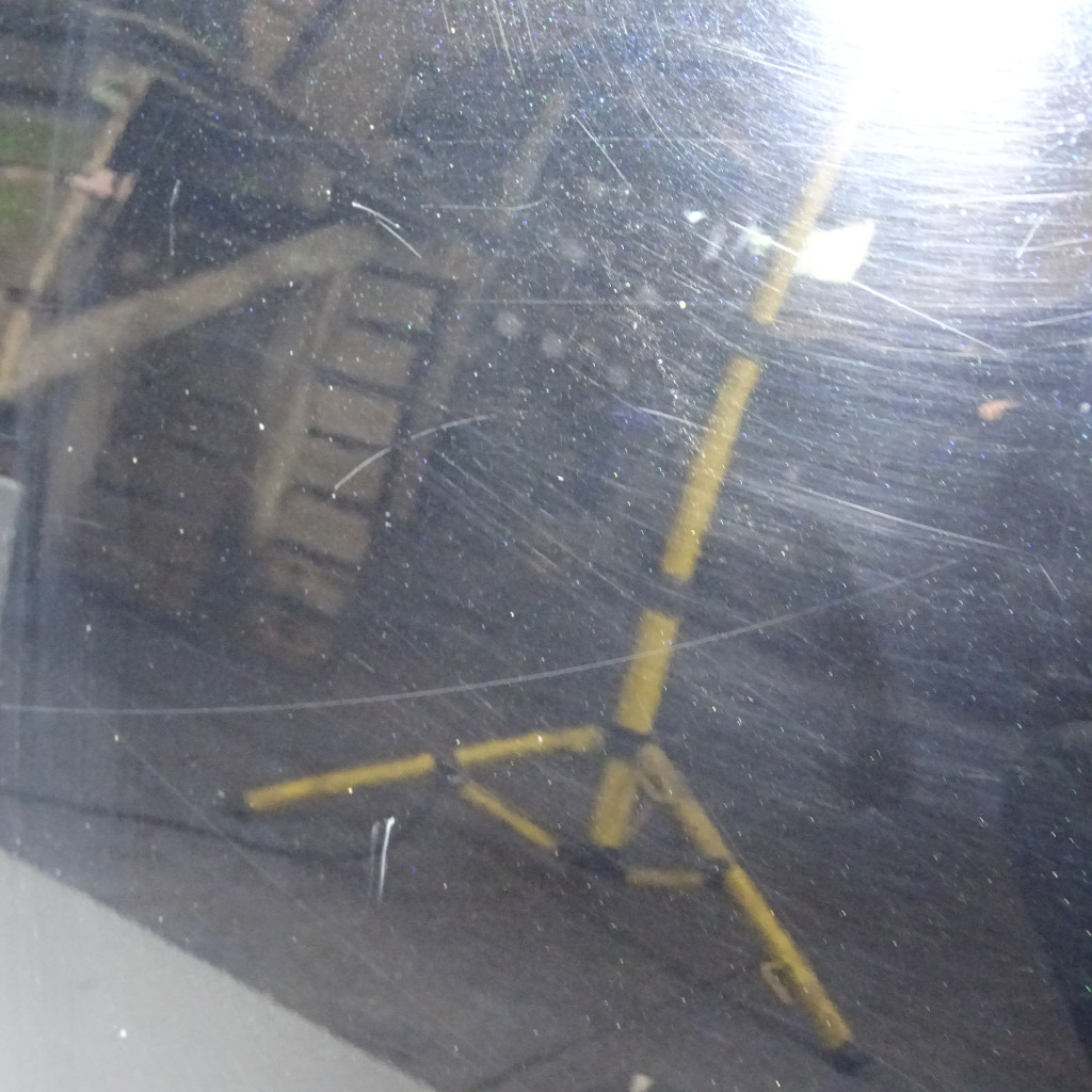 SUBARU LEGACY IV sedan door front left 32J