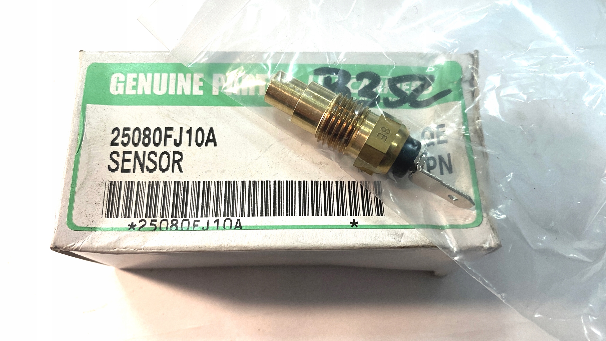 Unicarriers 25080FJ10A sensor czujnik temperatury wody Nissan H20-II
