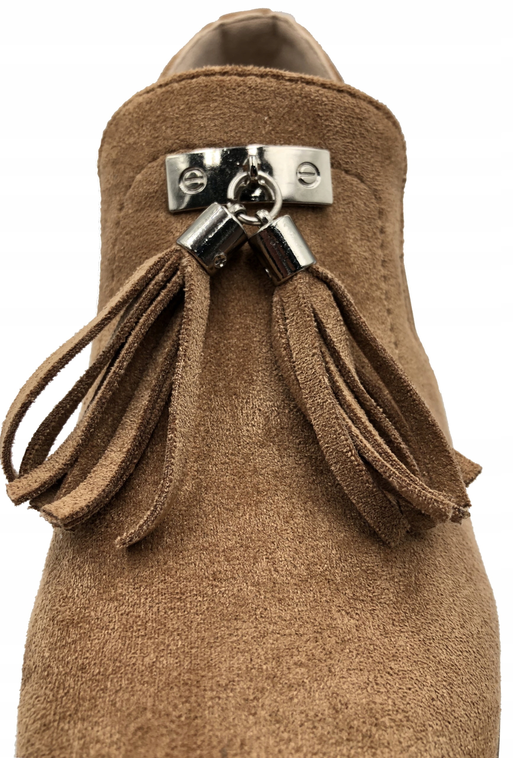 PÓŁBUTY JEZZI 142-26 BEŻOWE WSUWANE CAMEL 39 Model ASA142-26