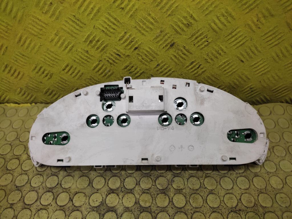 CHRYSLER VOYAGER 2.5 D dials P05082409AC