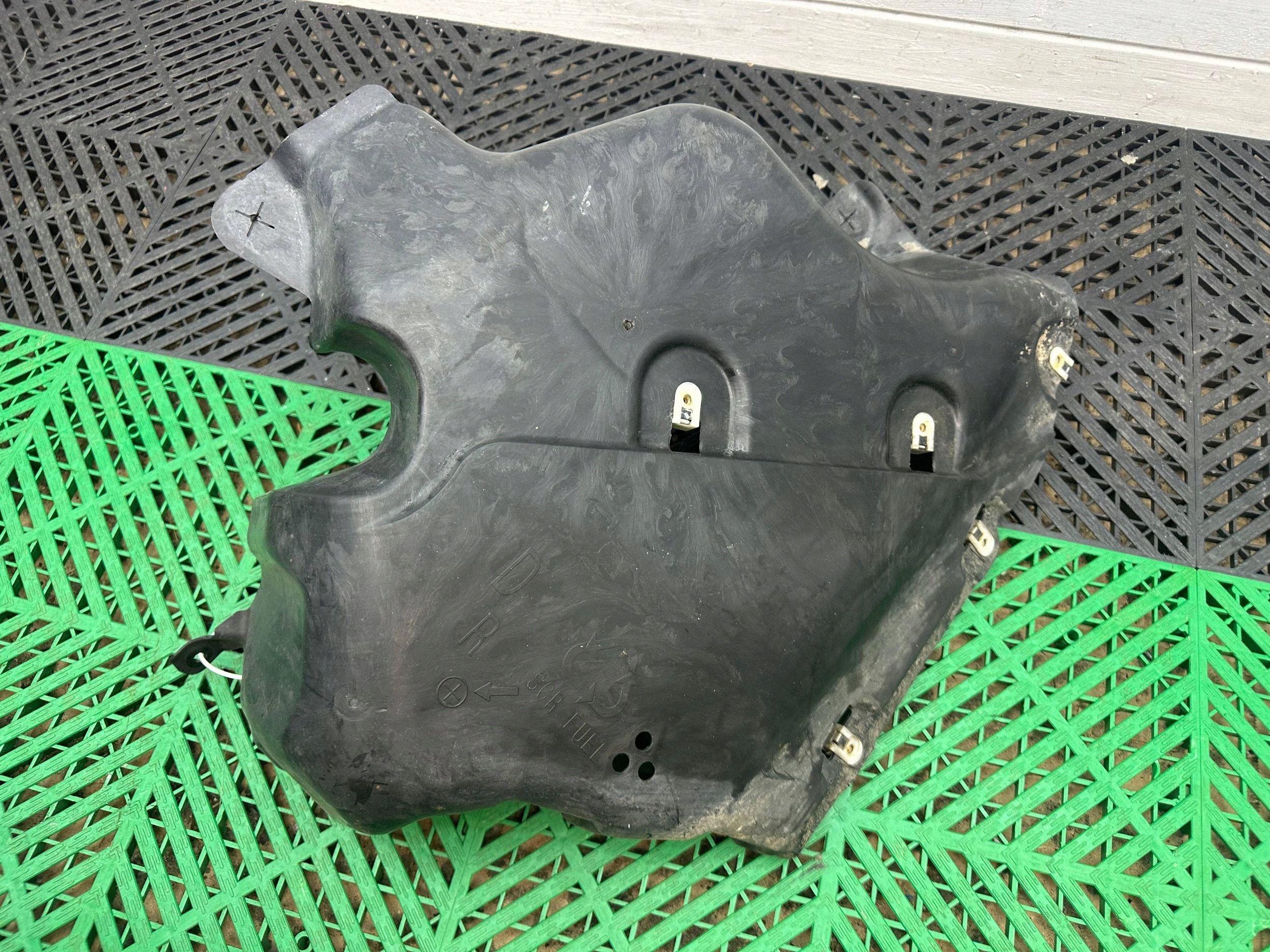 cover front chassis BMW 3 G20 G21 7428198