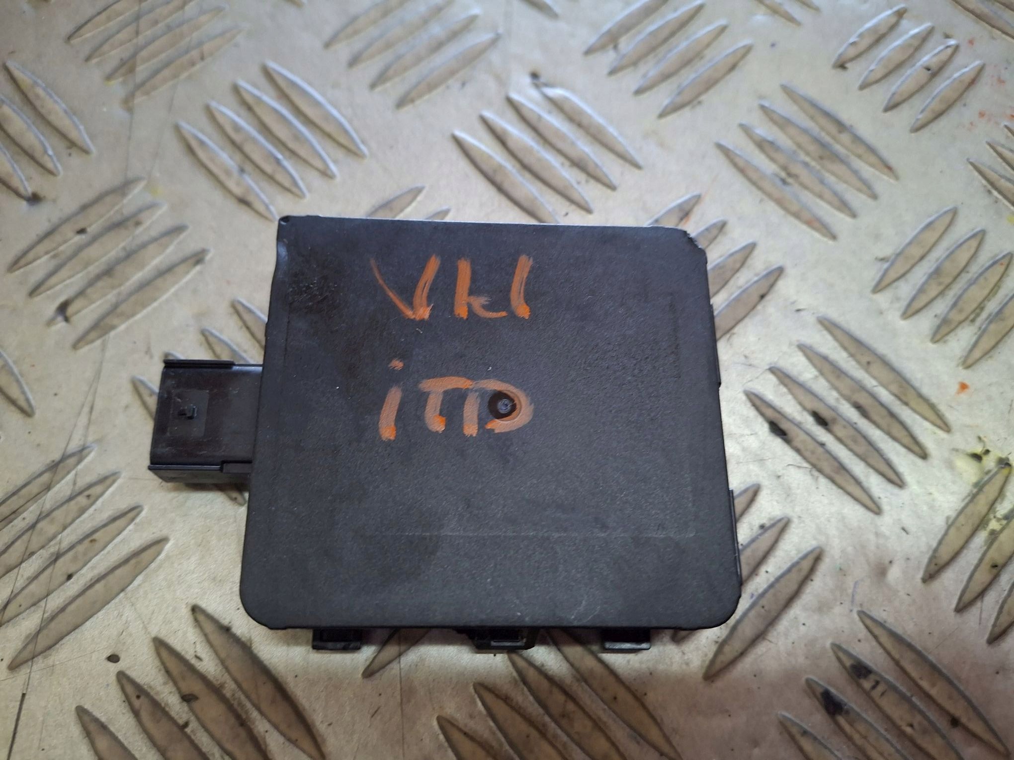 RADAR DISTRONIC VW SKODA SEAT AUDI 3WA907541F
