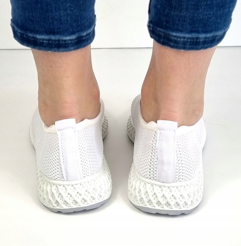 BIAŁE PŁASKIE ELASTYCZNE BUTY SKARPETA 37 Rozmiar 37