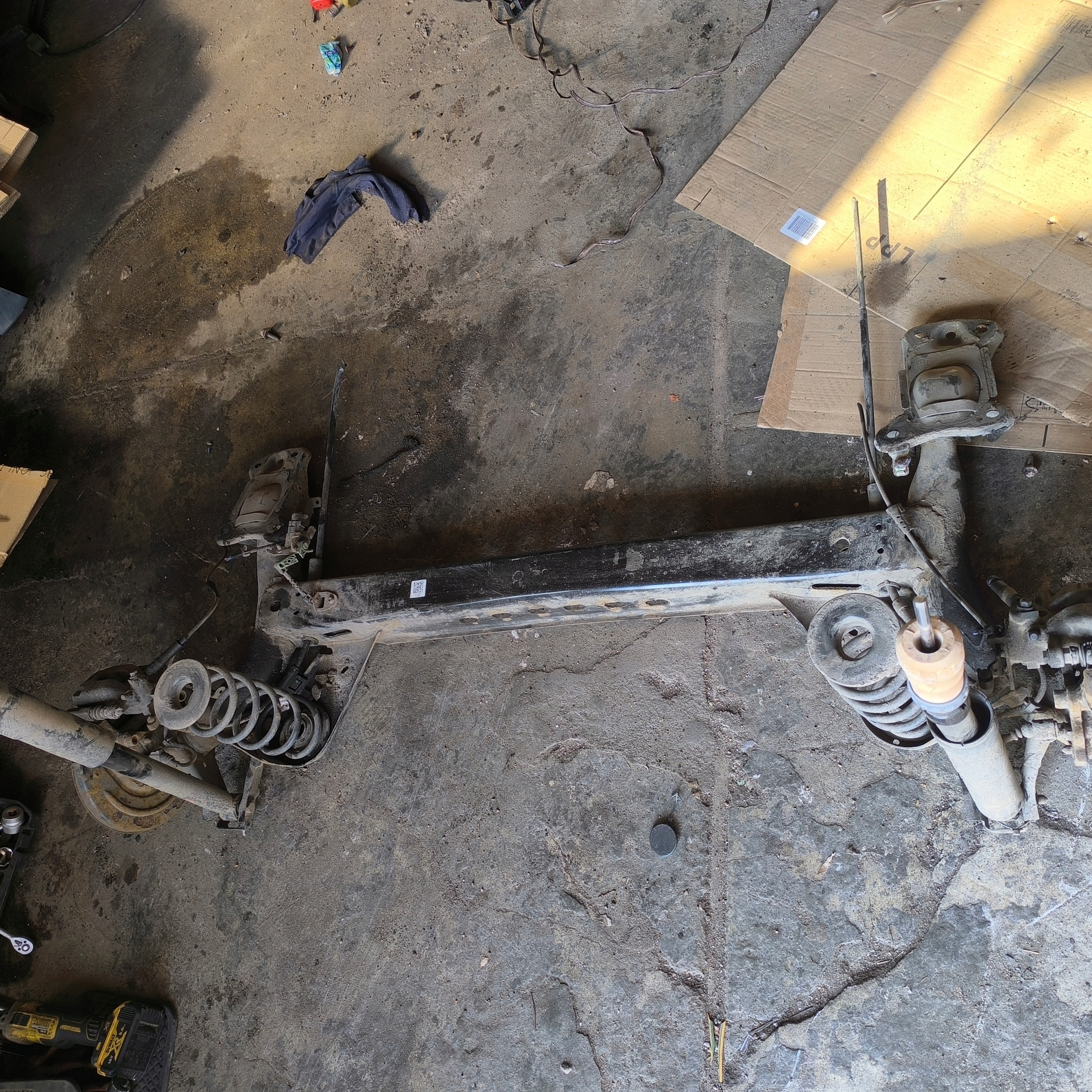 BELKA TYL KOMPLET SKODA OCTAVIA III GOLF VII 5Q0501115