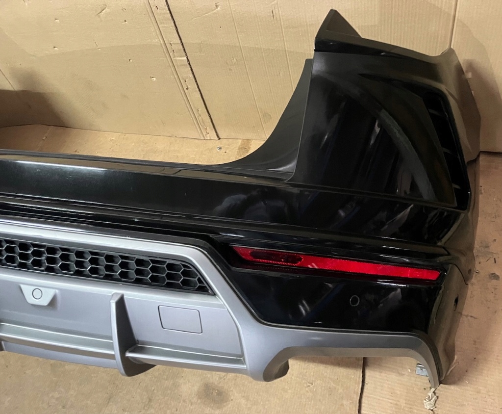 IDEALNY KPL. bumper rear part rear LAMBORGHINI URUS 6PDC LY9T 1