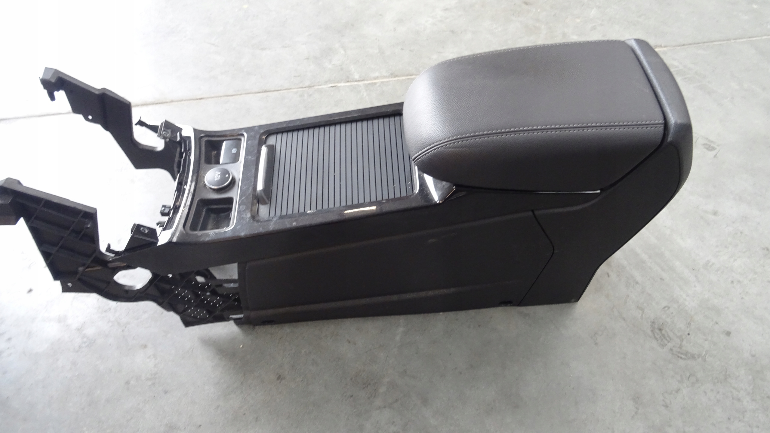 FORD KUGA MK2 bracciolo TUNEL media
