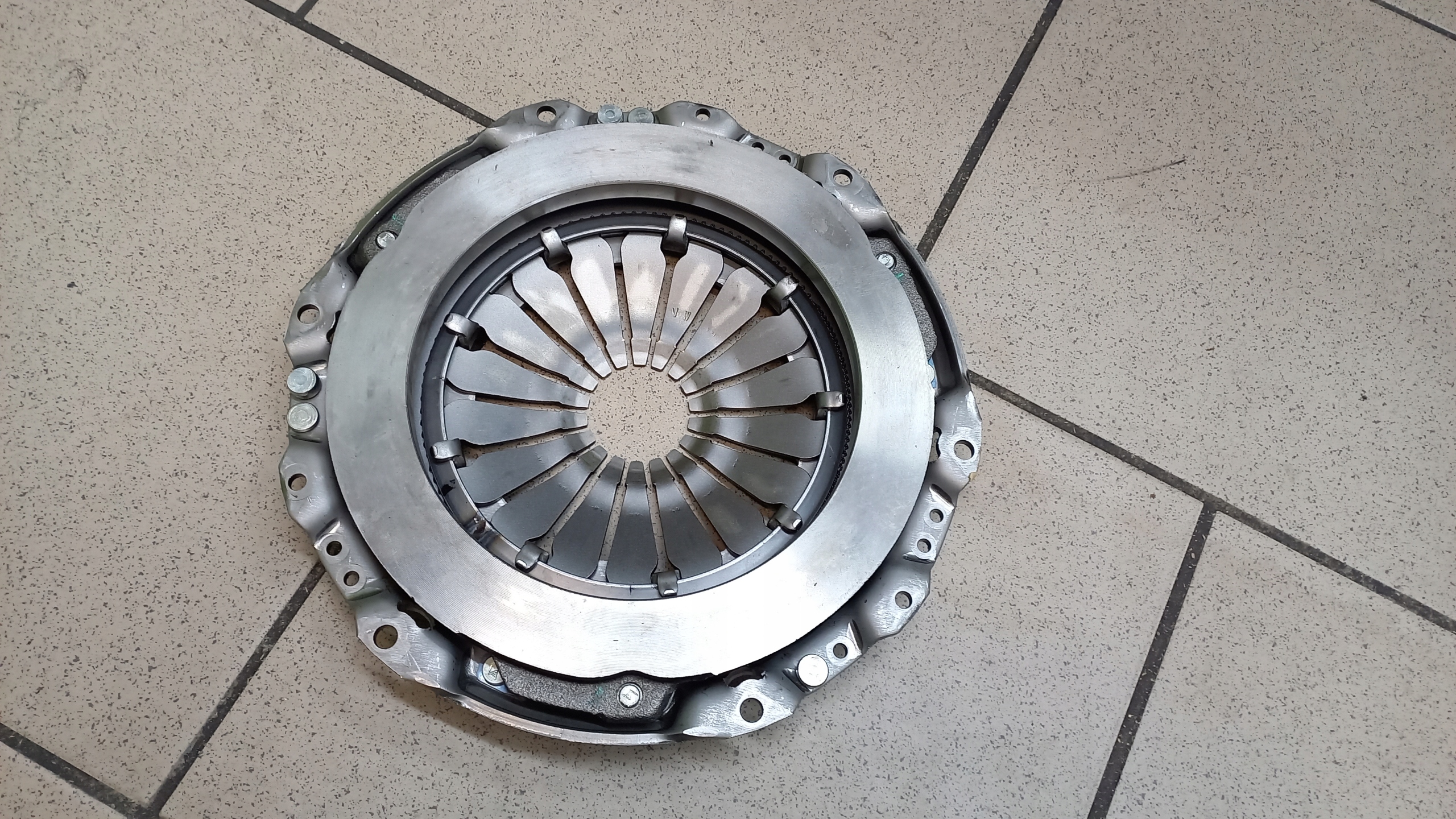 SPRZĘGŁO + KOŁO ZAMACHOWE VALEO MERCEDES KLASA C W202 KLASA E W124 1.8 2.0 Typ samochodu Samochody osobowe