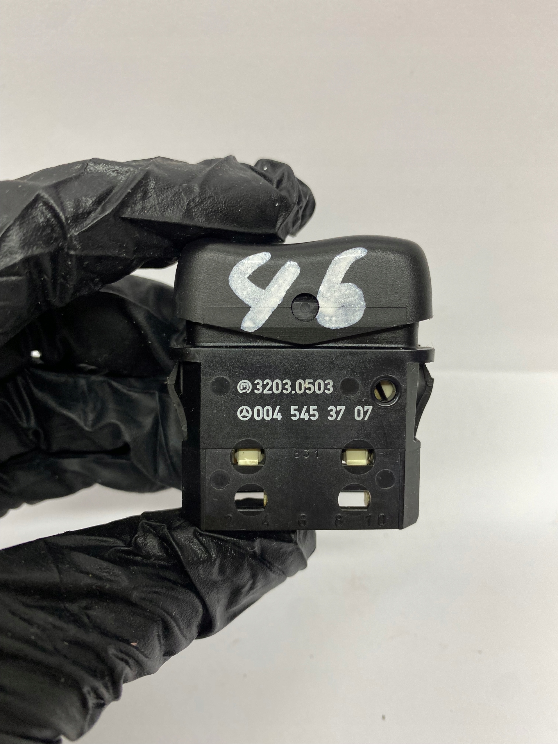 switch lighting cabs MERCEDES W638 VITO 0045453707