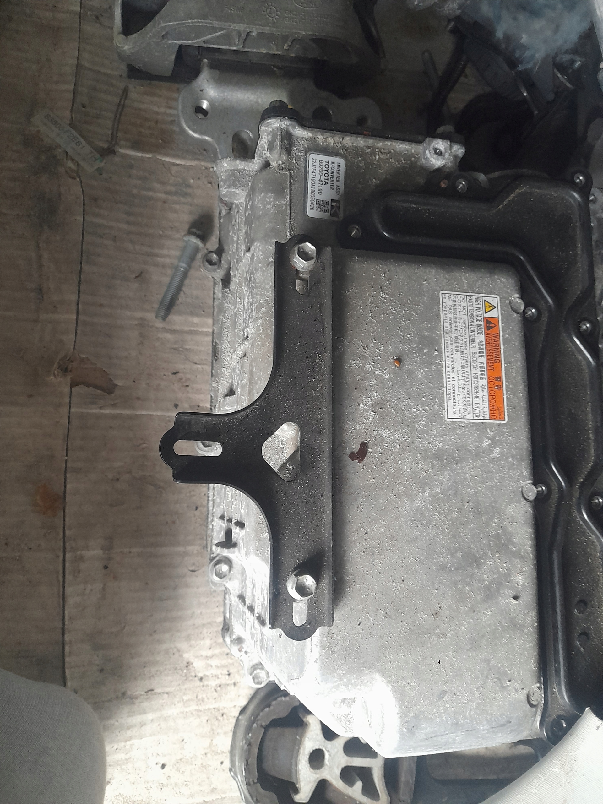 Inventer інвертор Toyota Auris II lift G9200-47190