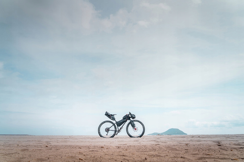 Geosmina Torba rowerowa Large 1L system BF 2024 Waga 140 g