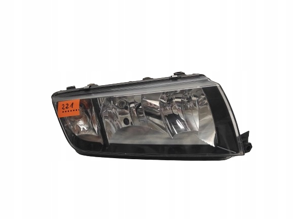 SKODA FABIA 1 I 99- LAMPA PRAWA PRZÓD CIEMNA