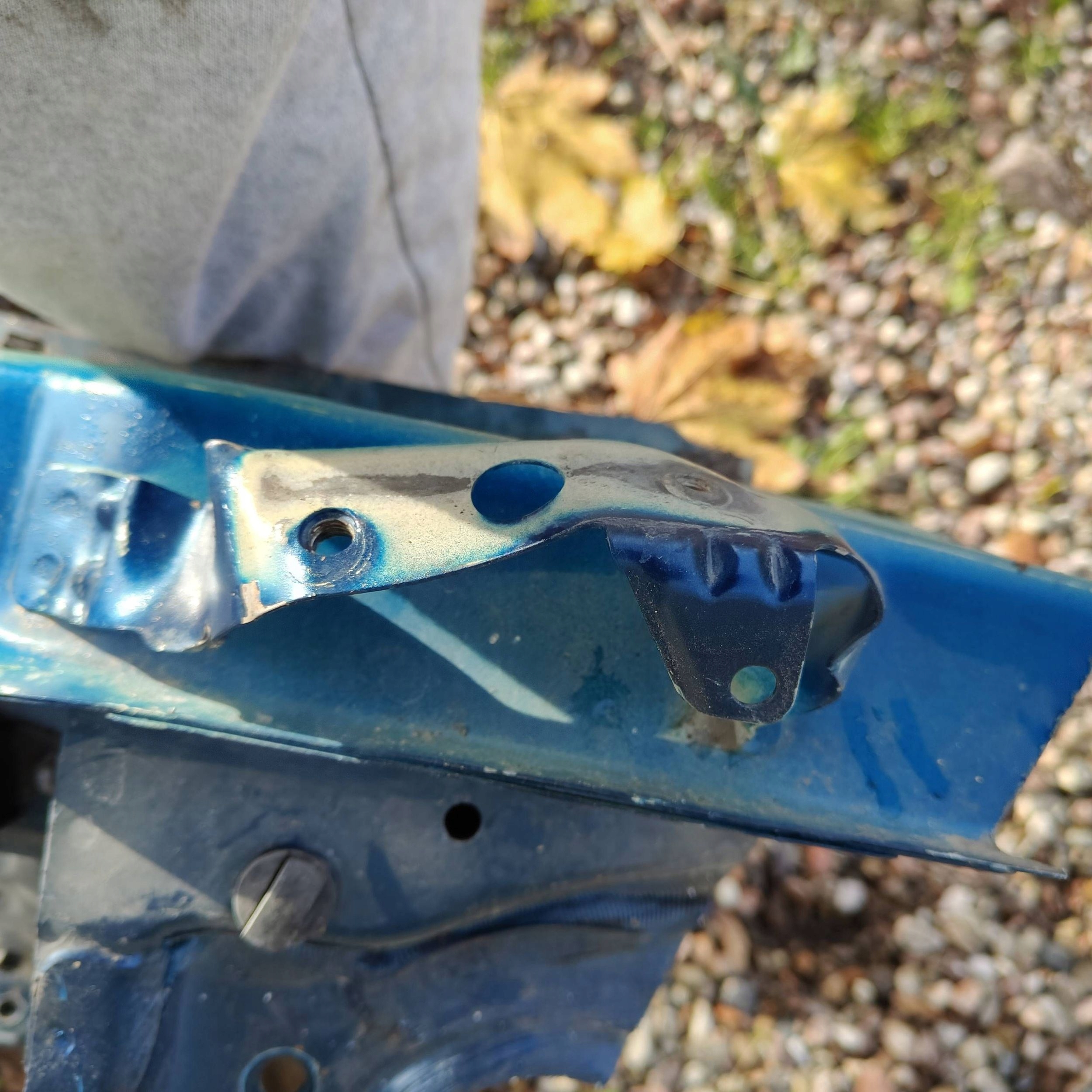 quarter front front side right KIA Niro