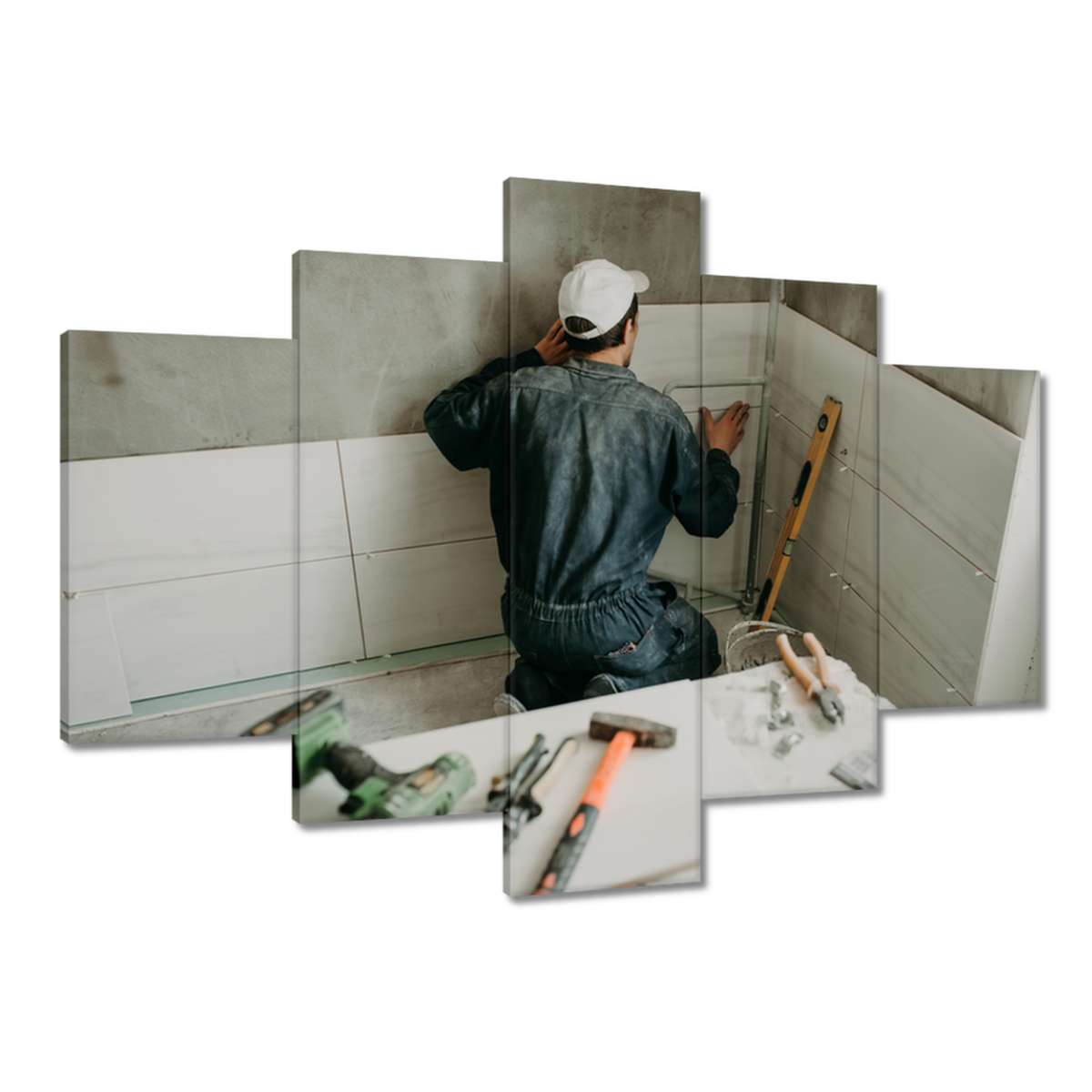 Obrazy 150x105 Pokládání velkých dlaždic