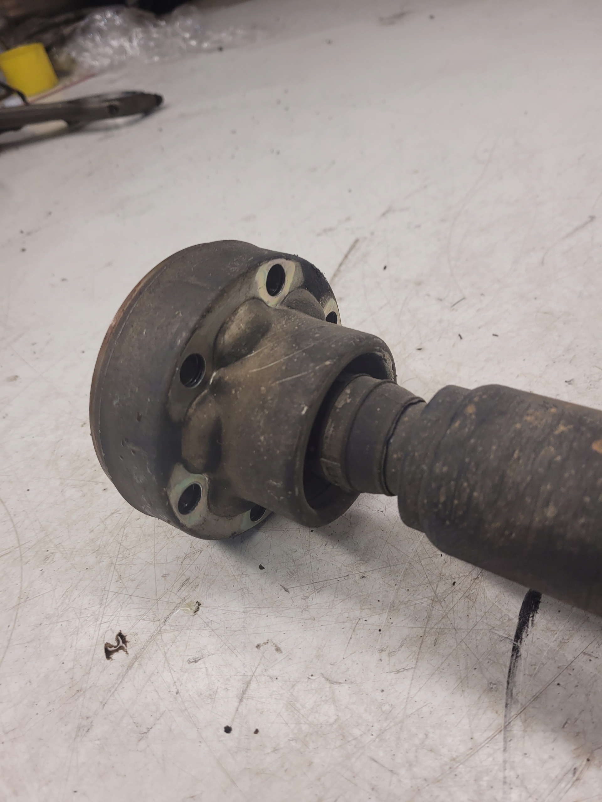 cardan AUDI Q7 4L 7L6521101H