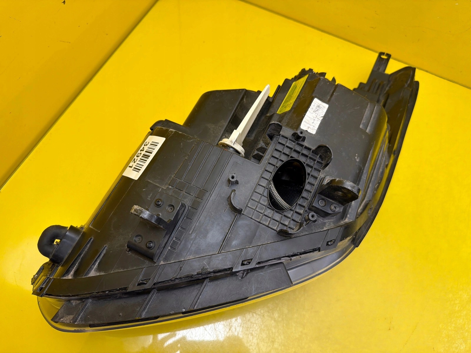 light right front Hyundai i40 Xenon Led 92102-3Z330